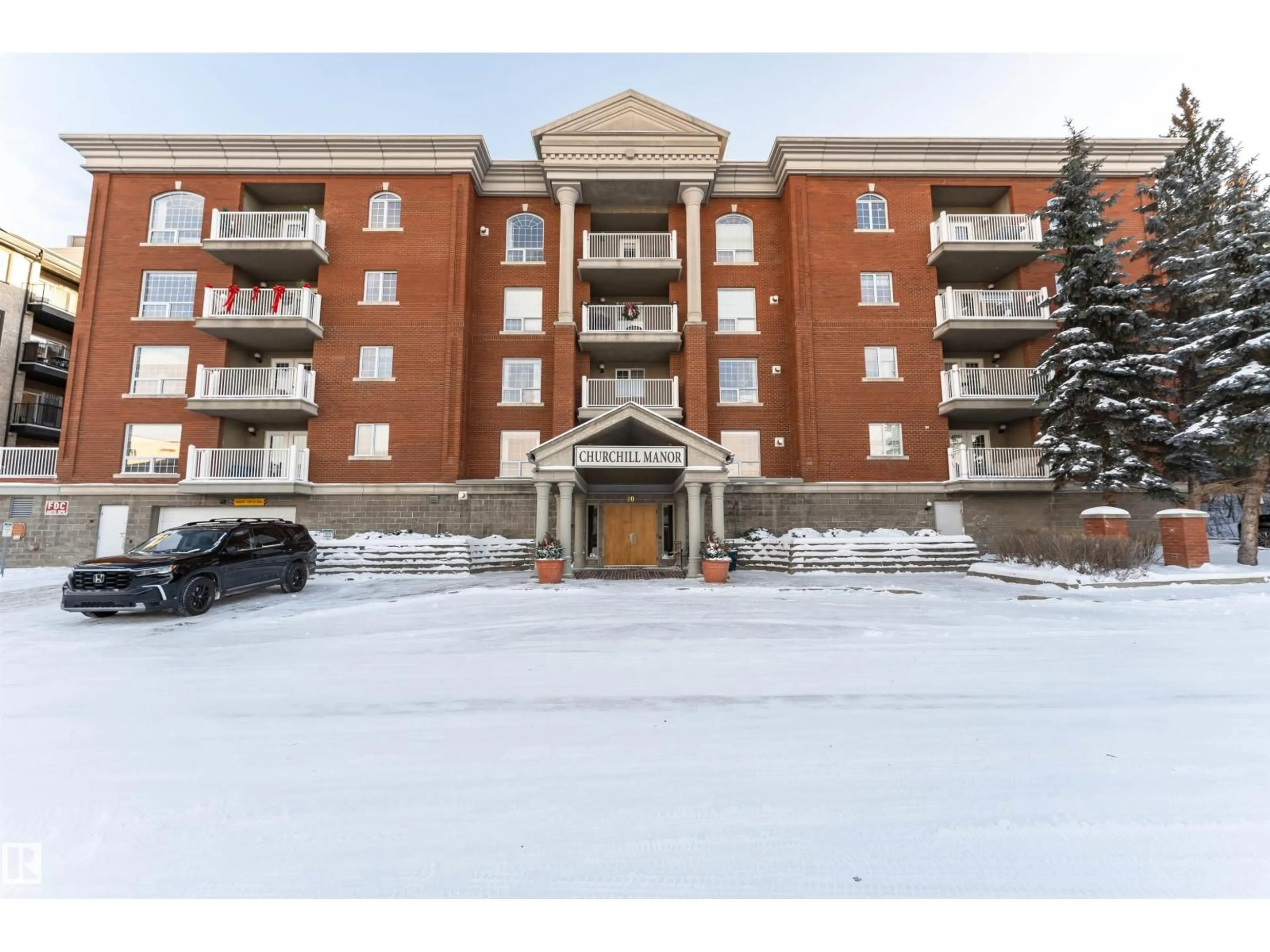 Indoor foyer for #304 - 20 ST JOSEPH ST, St. Albert Alberta T8N6M5