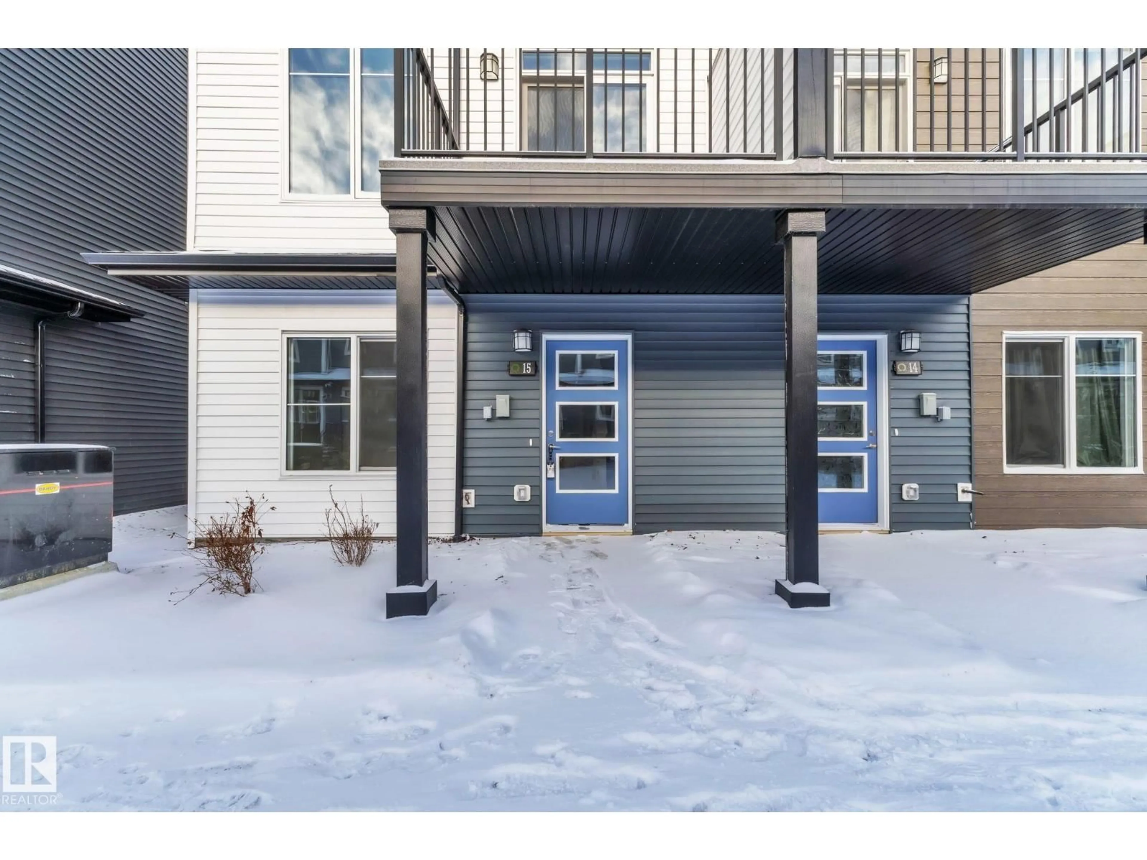 Indoor entryway for #15 - 6905 25 AV, Edmonton Alberta T6X3B7