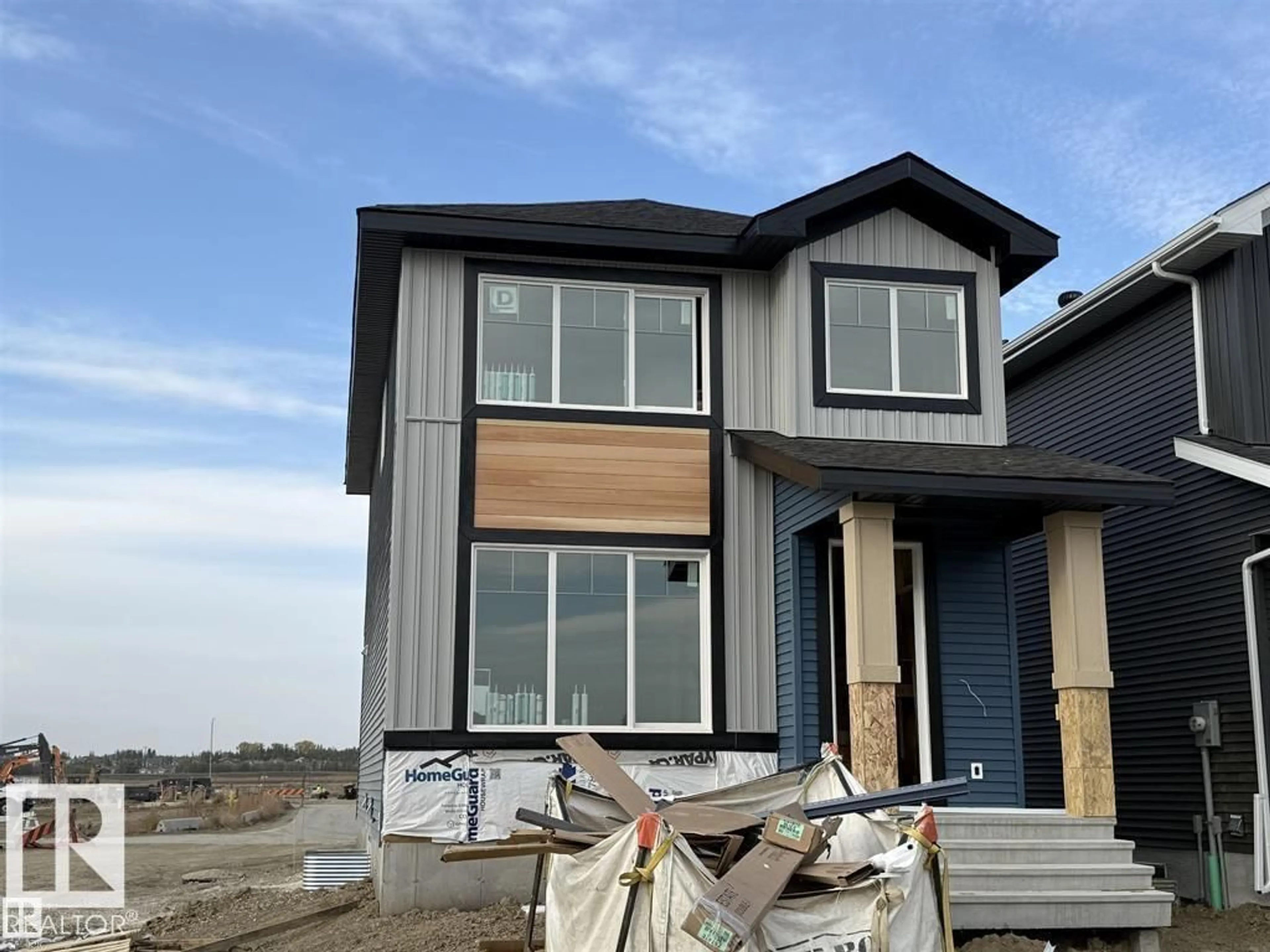 Home with vinyl exterior material, building for 43 ROSA CR, St. Albert Alberta T8N8B7