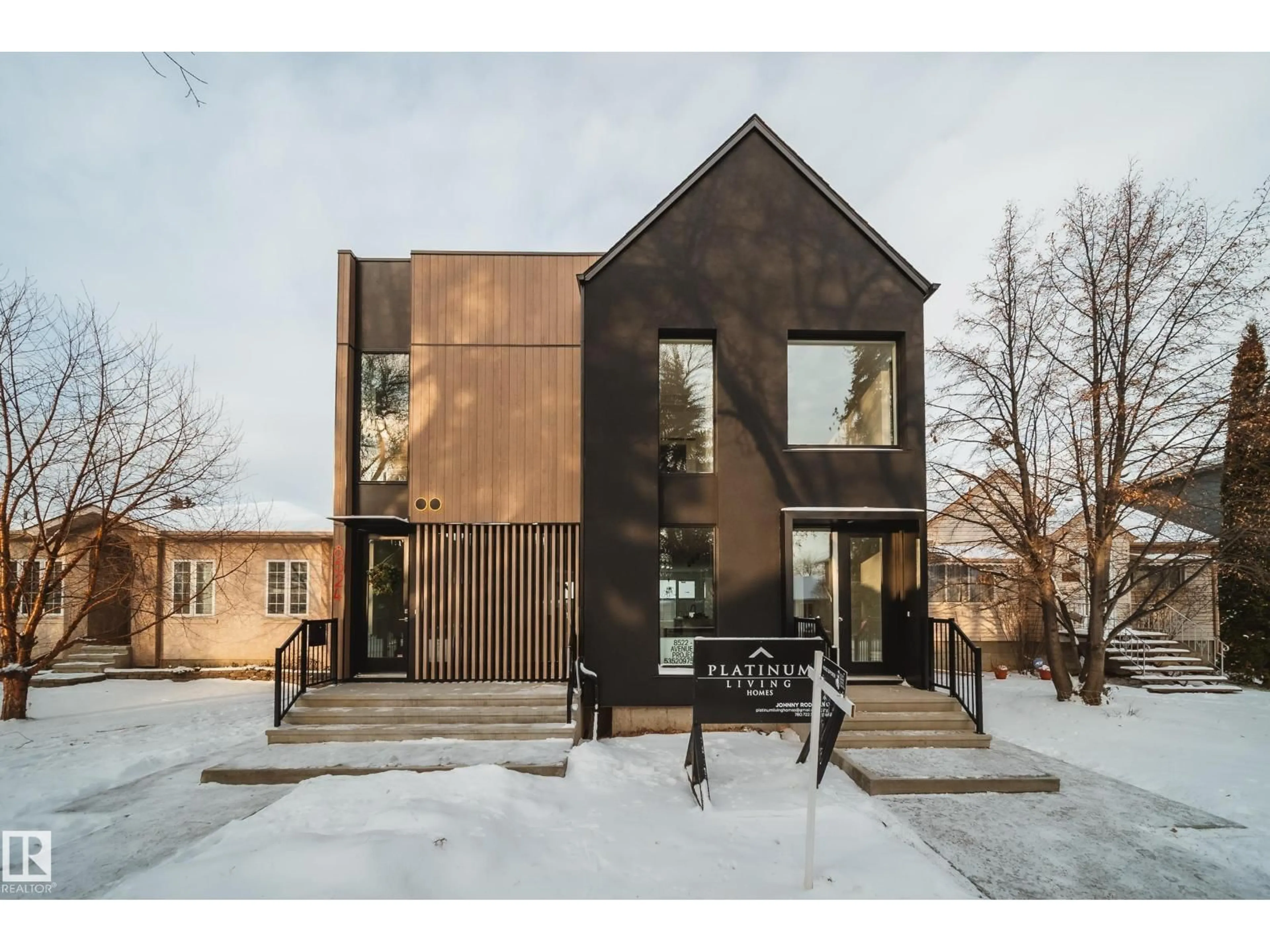 Home with brick exterior material, street for 8522 80 AV, Edmonton Alberta T6C0W3