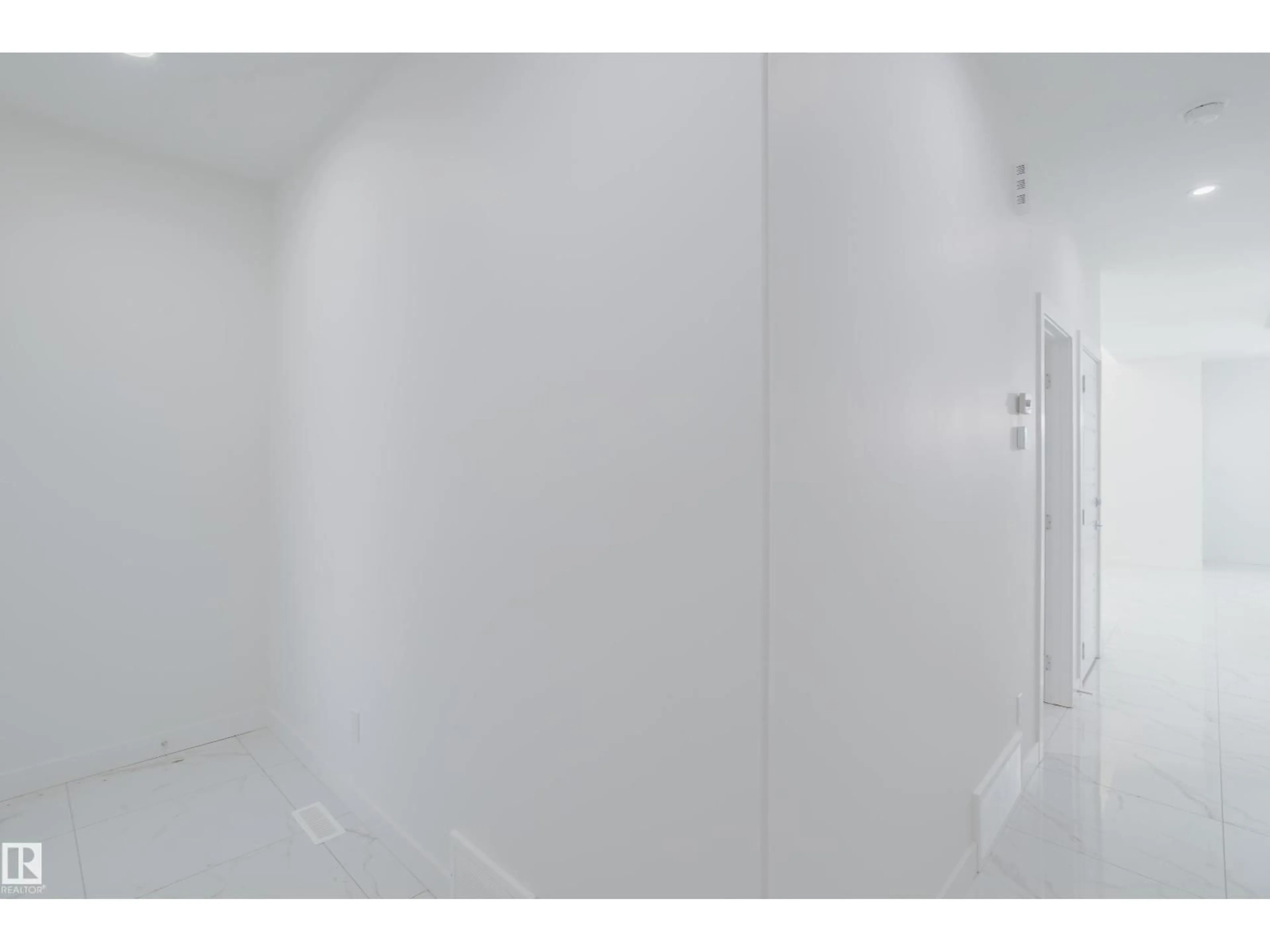 A pic of a room for 931 19 AV, Edmonton Alberta T6T2X4