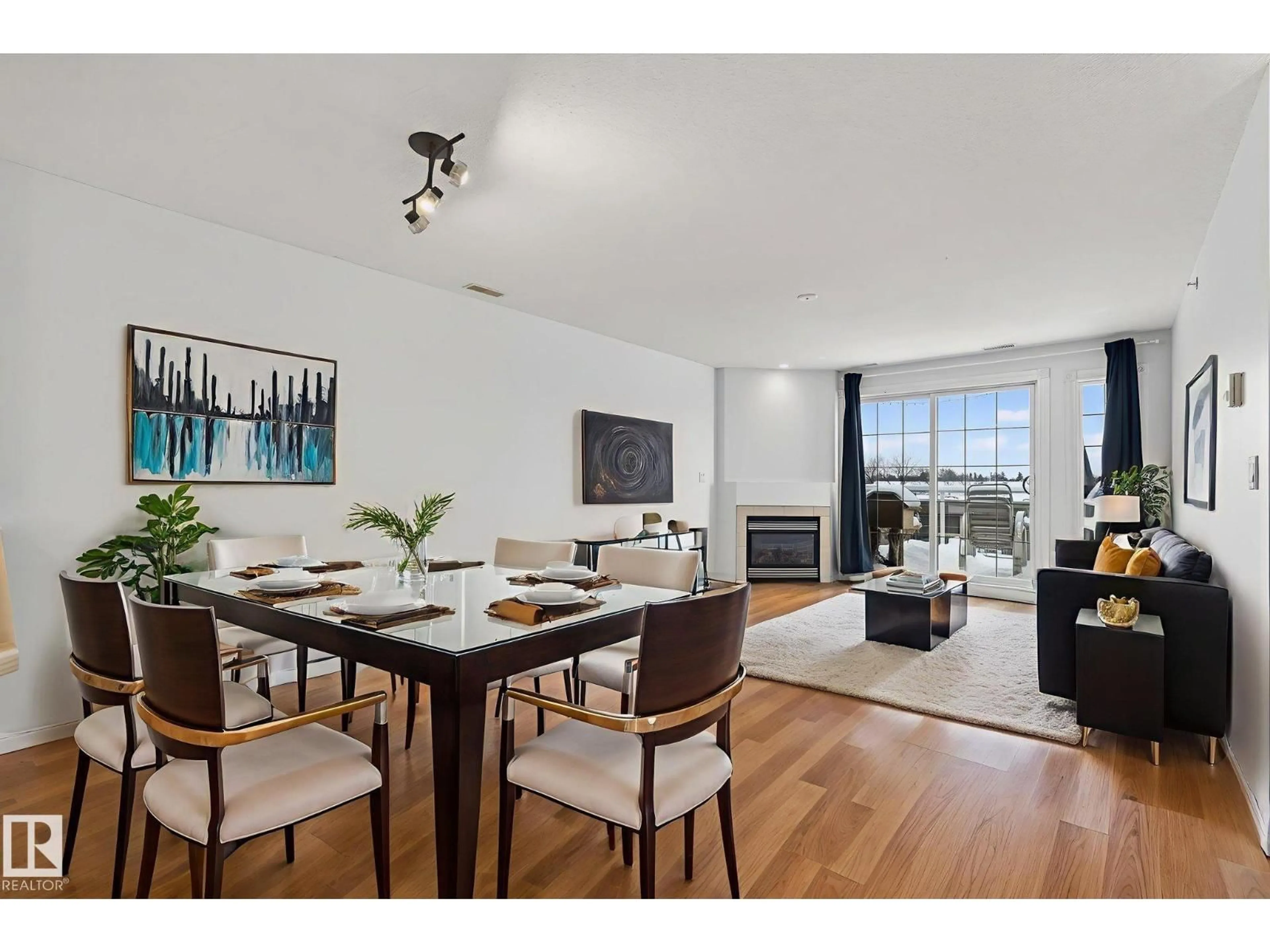 Dining room, wood/laminate floor for 420 12110 106 AV, Edmonton Alberta T5N4R9