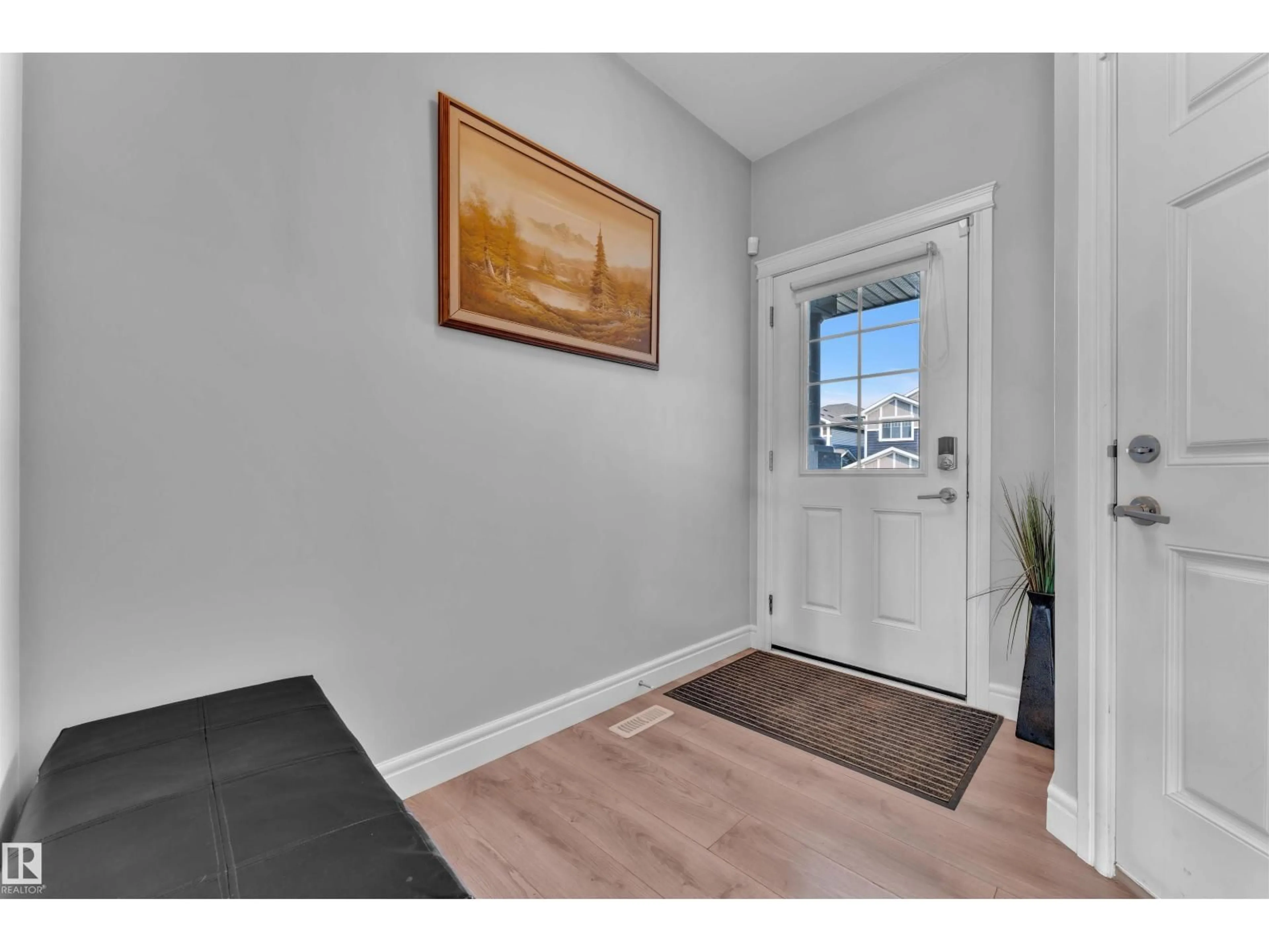 Indoor entryway for NW - 6508 ELSTON LO, Edmonton Alberta T6M0V9