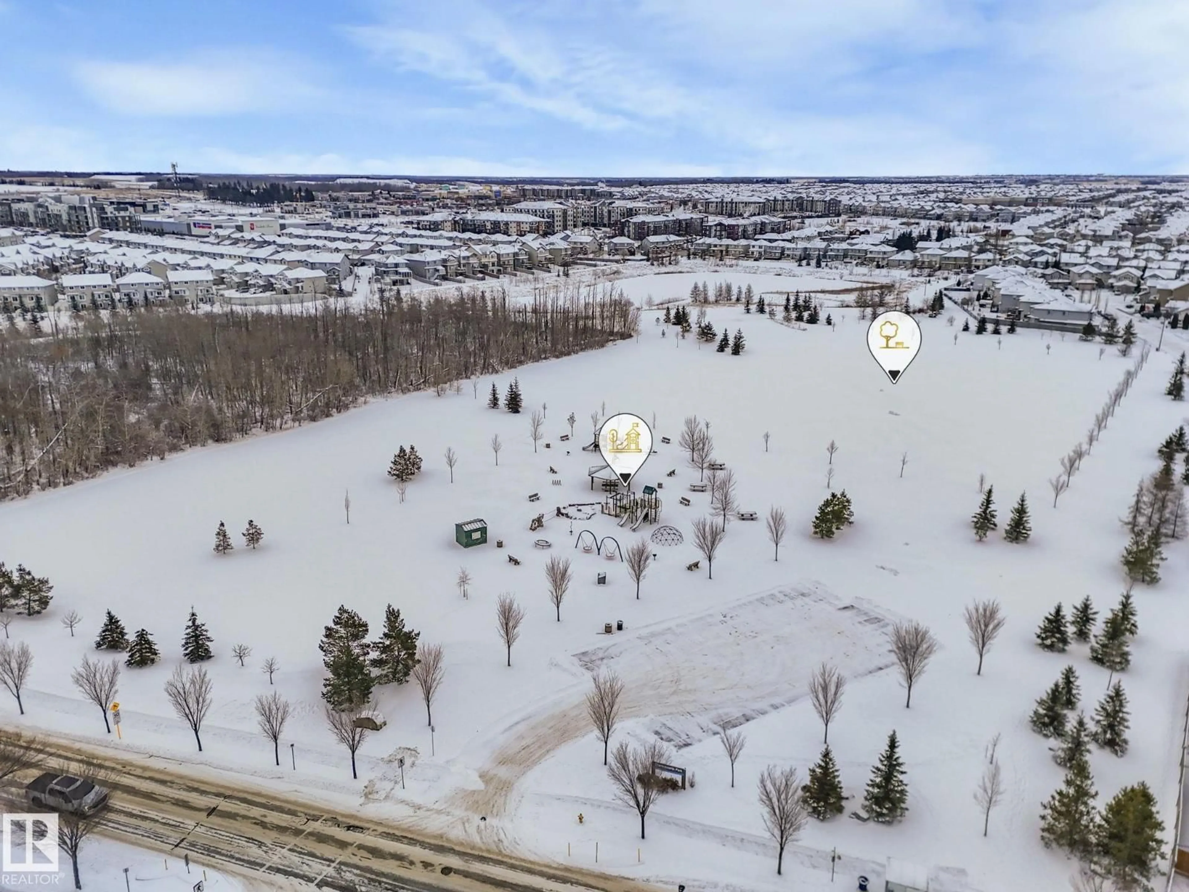 A pic from outside/outdoor area/front of a property/back of a property/a pic from drone, forest/trees view for SW - 540 59 ST, Edmonton Alberta T6X0E9