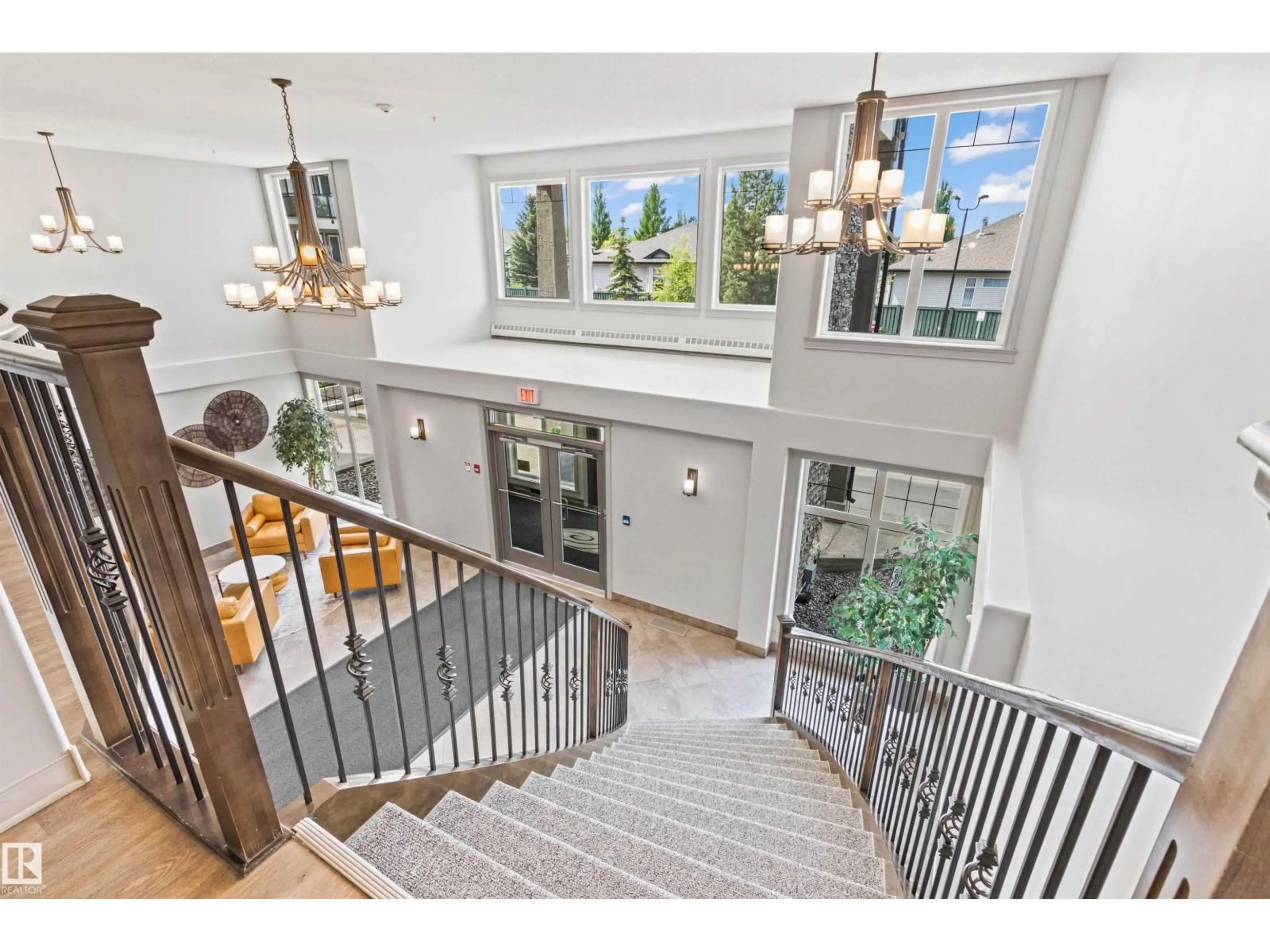 Indoor entryway for #112 - 12408 15 AV, Edmonton Alberta T6W1X3