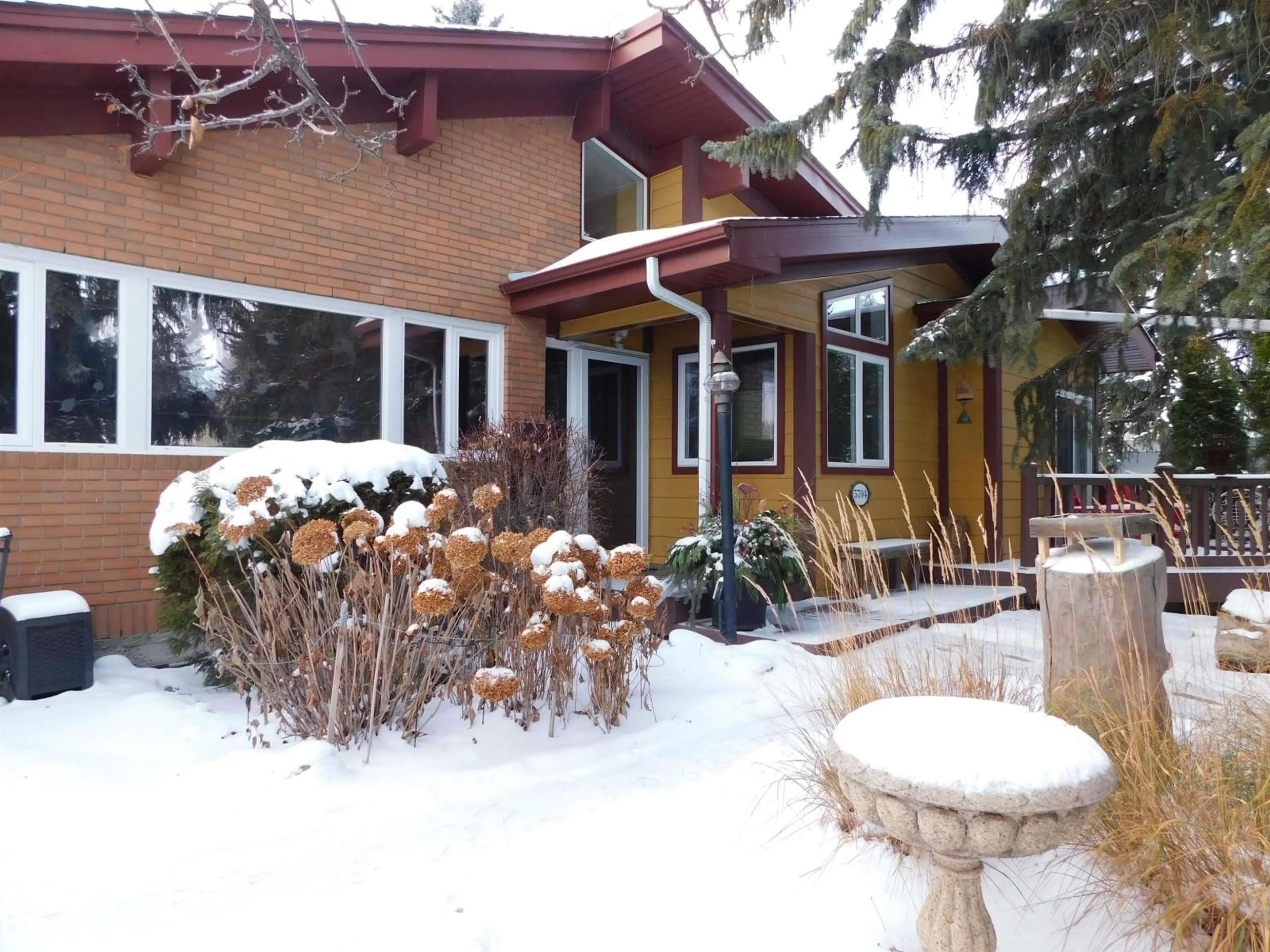 Patio, street for 5704 144 ST, Edmonton Alberta T6H4H4