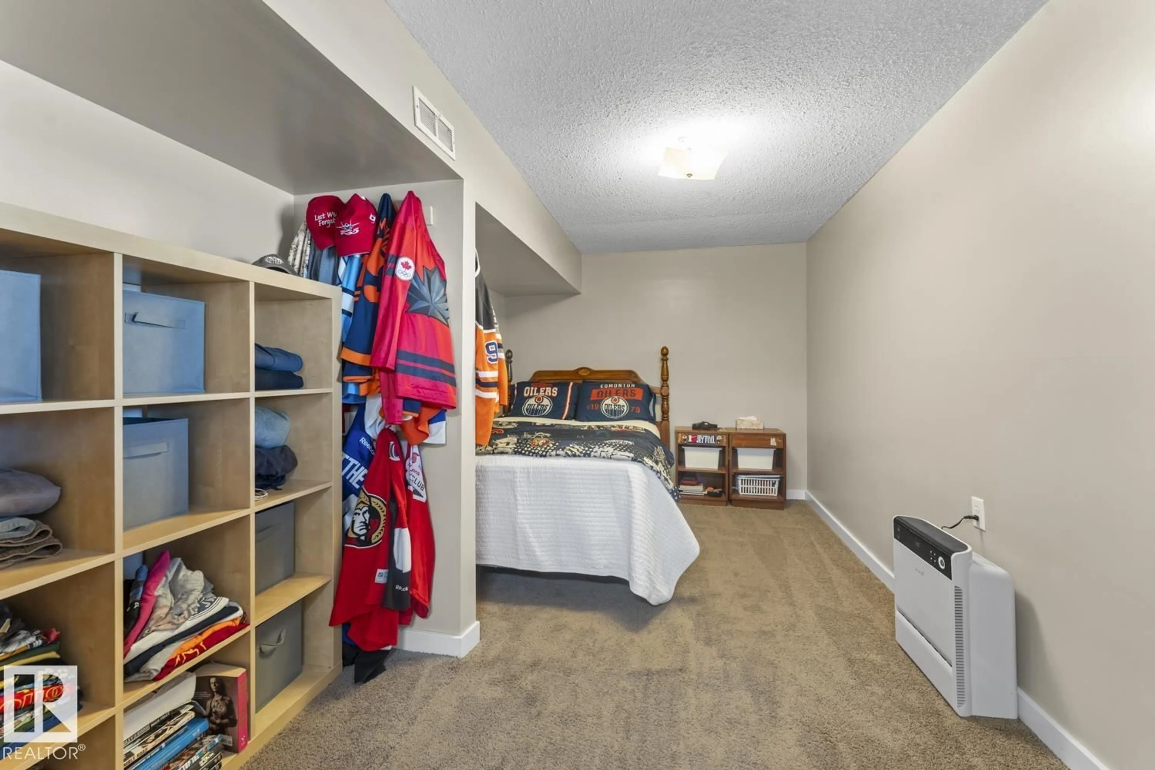 A pic of a room for 1006 28 ST, Cold Lake Alberta T9M1G2