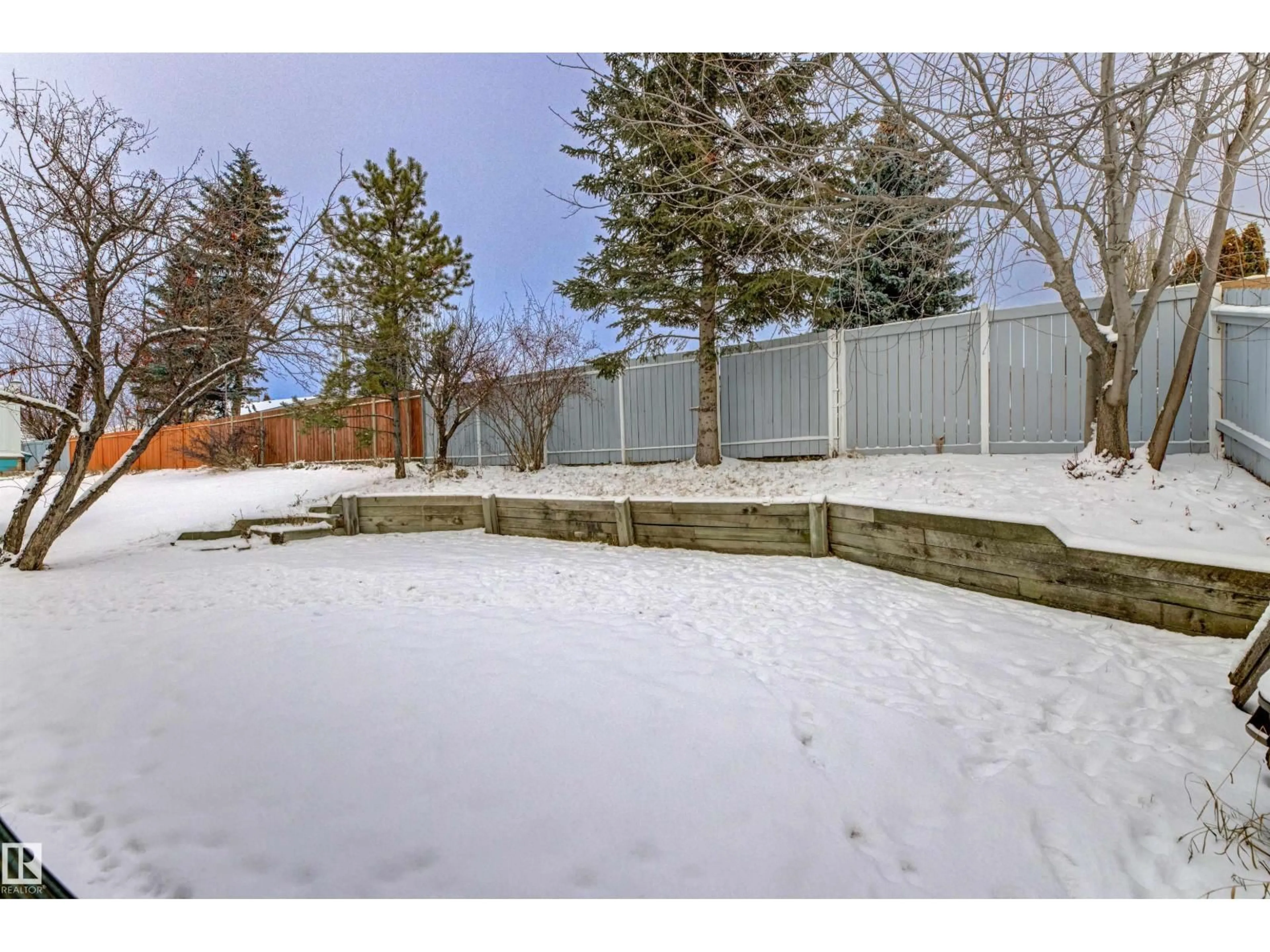 Unknown for 1049 JONES CR, Edmonton Alberta T6L6Y2