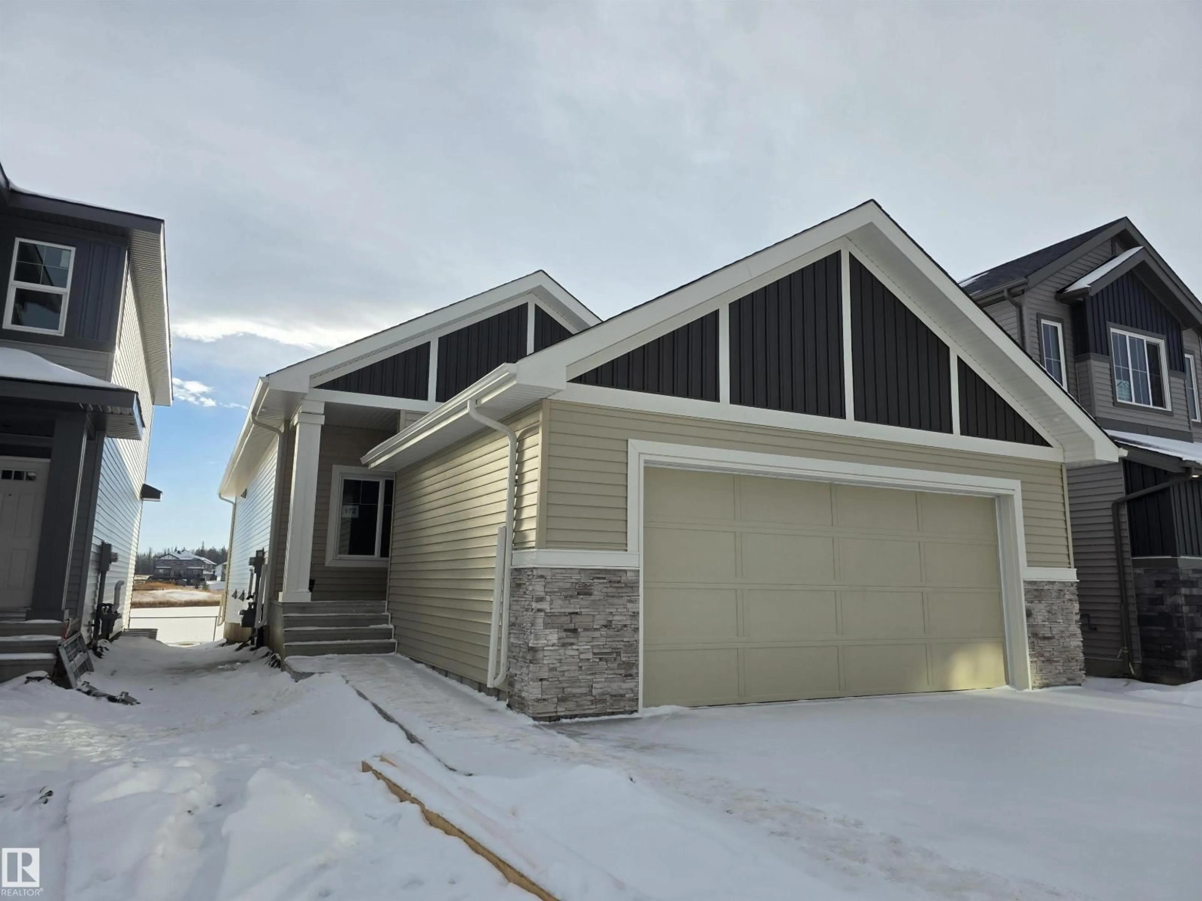 Home with vinyl exterior material, street for 172 CALEDON CR, Spruce Grove Alberta T7X4E3