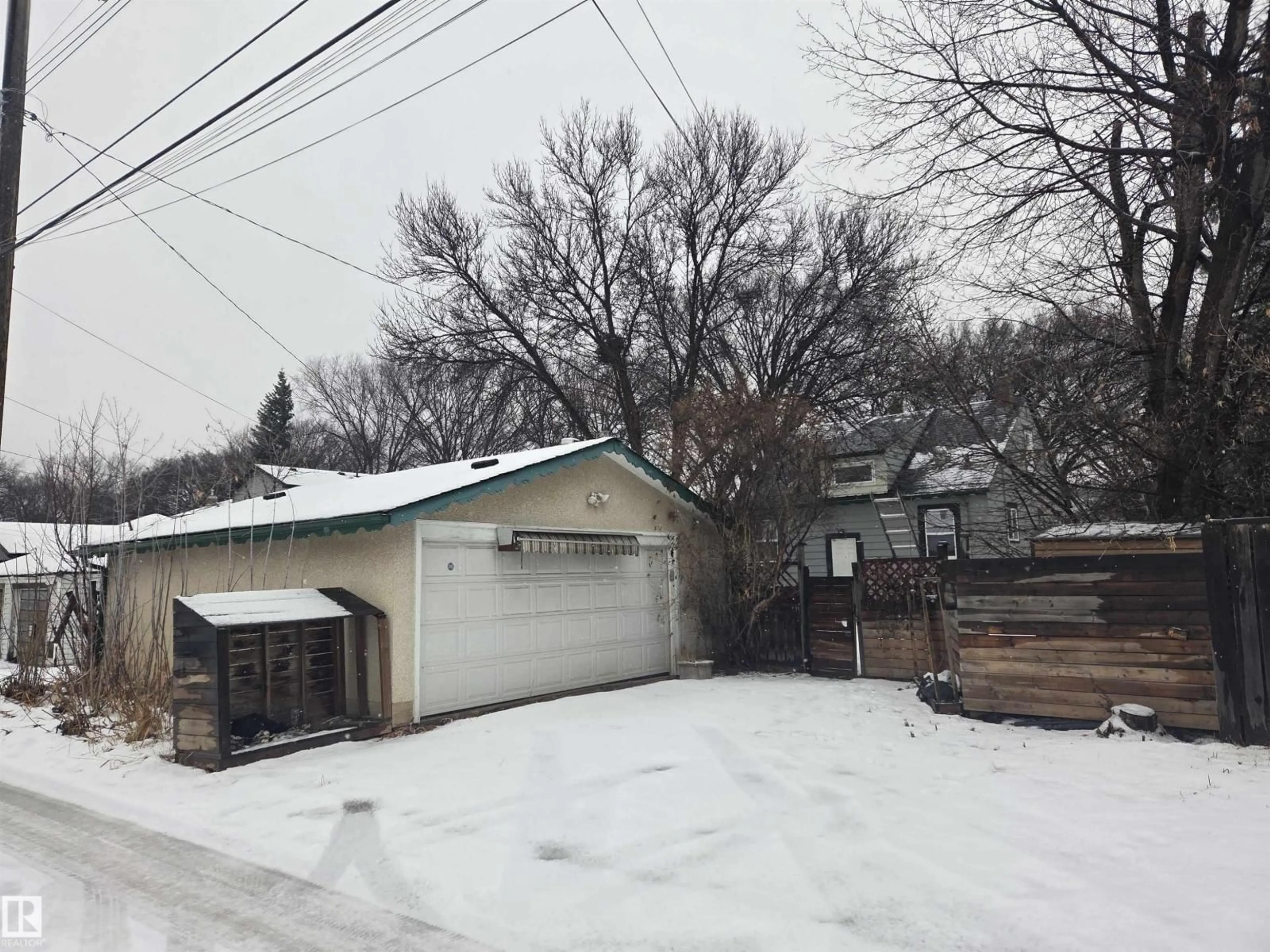 Shed for NW - 11516 88 ST, Edmonton Alberta T5B3R3