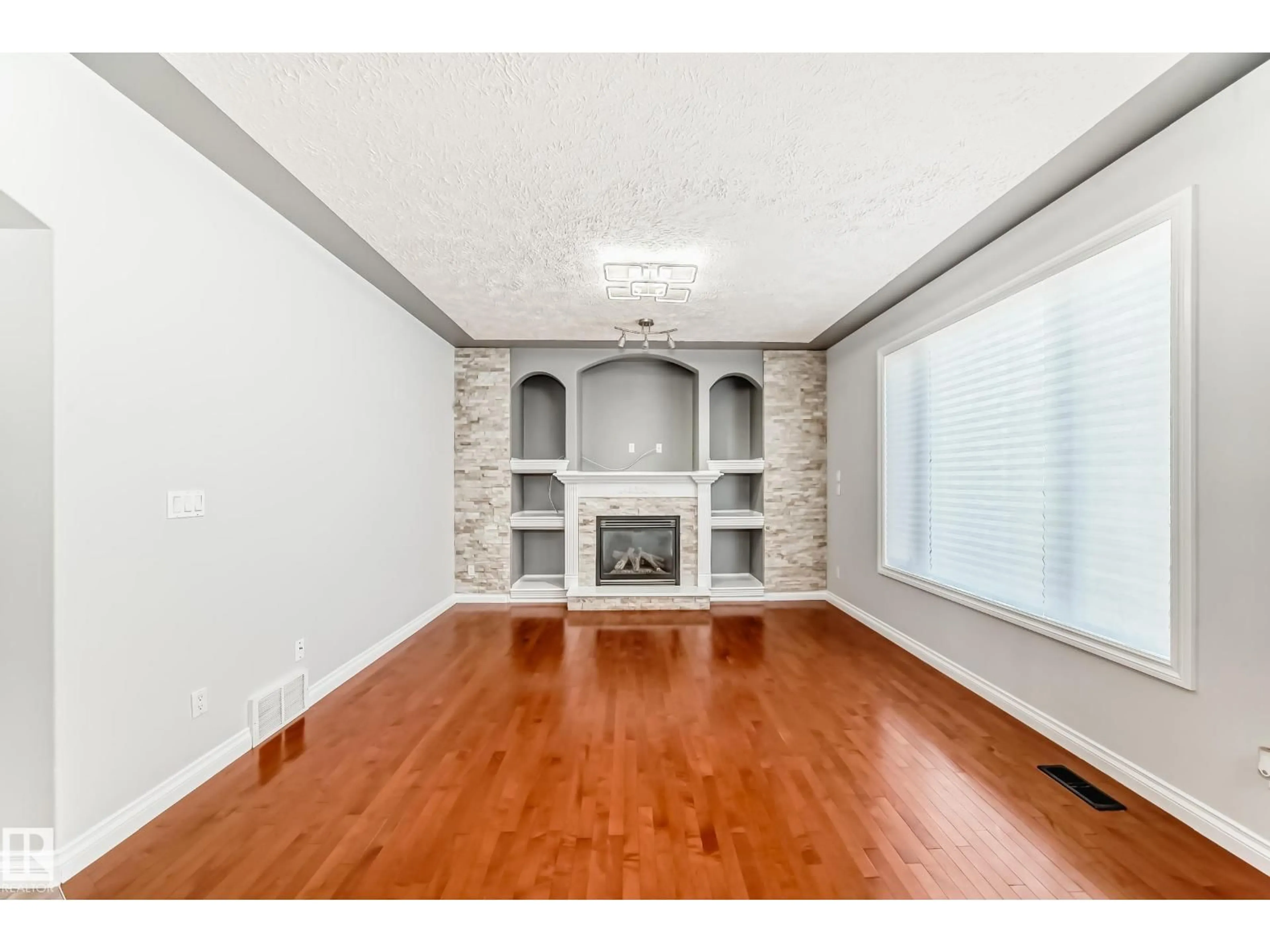 A pic of a room for 16003 134 ST NW, Edmonton Alberta T6V0B9