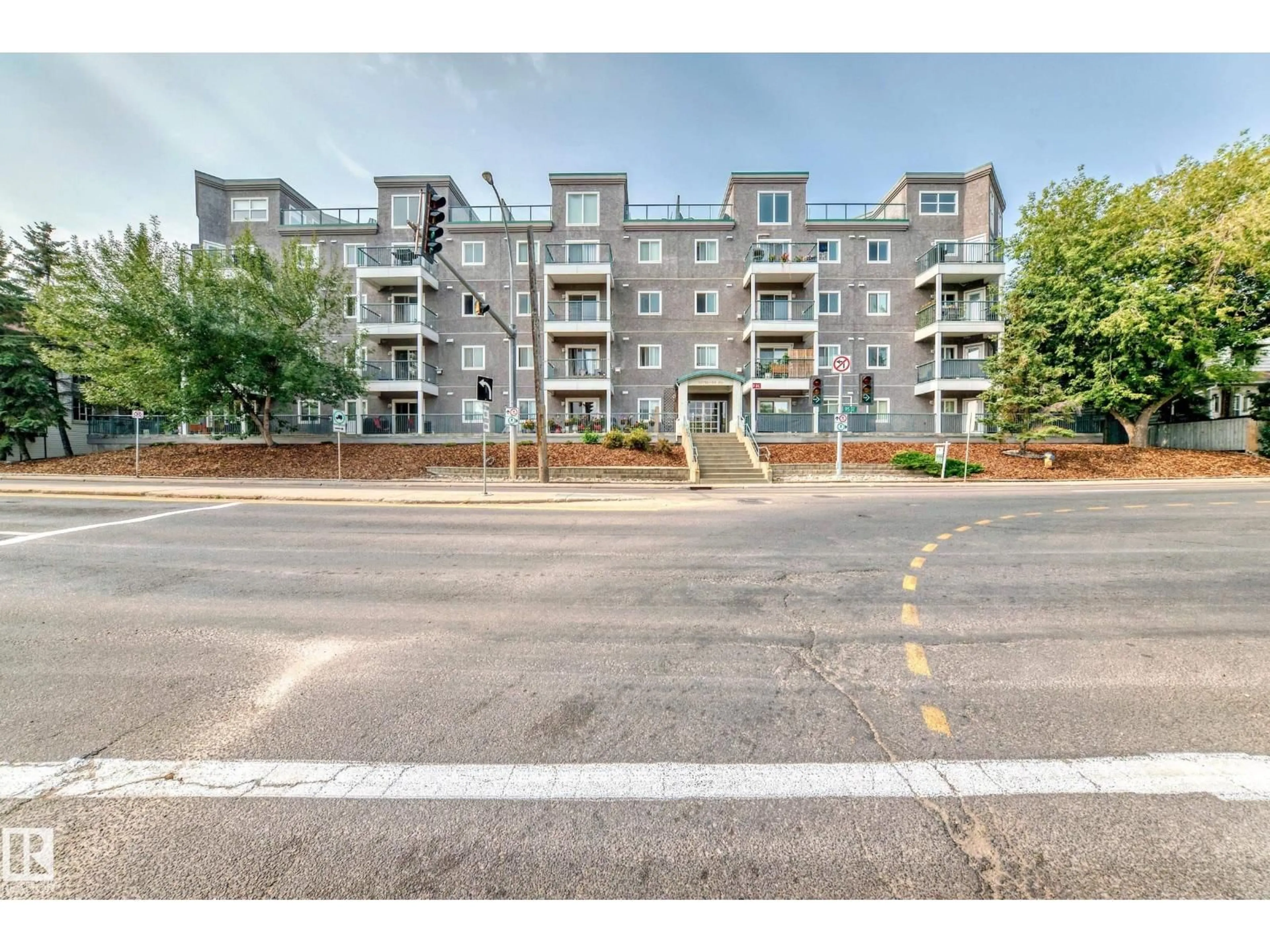 Unknown for #307 - 10118 95 ST, Edmonton Alberta T5H4R6