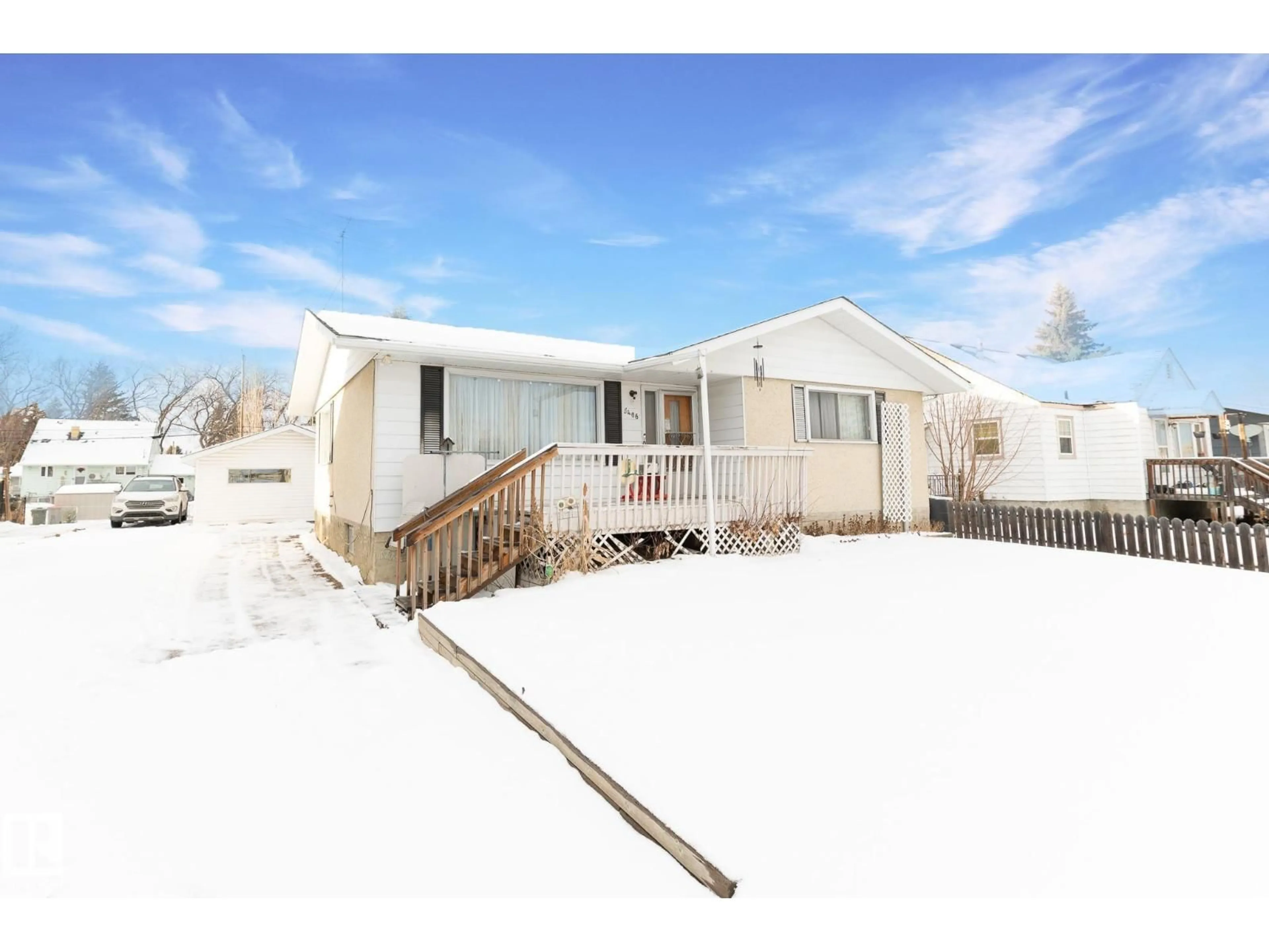Unknown for 5406 48 ST, Stony Plain Alberta T7Z1B4