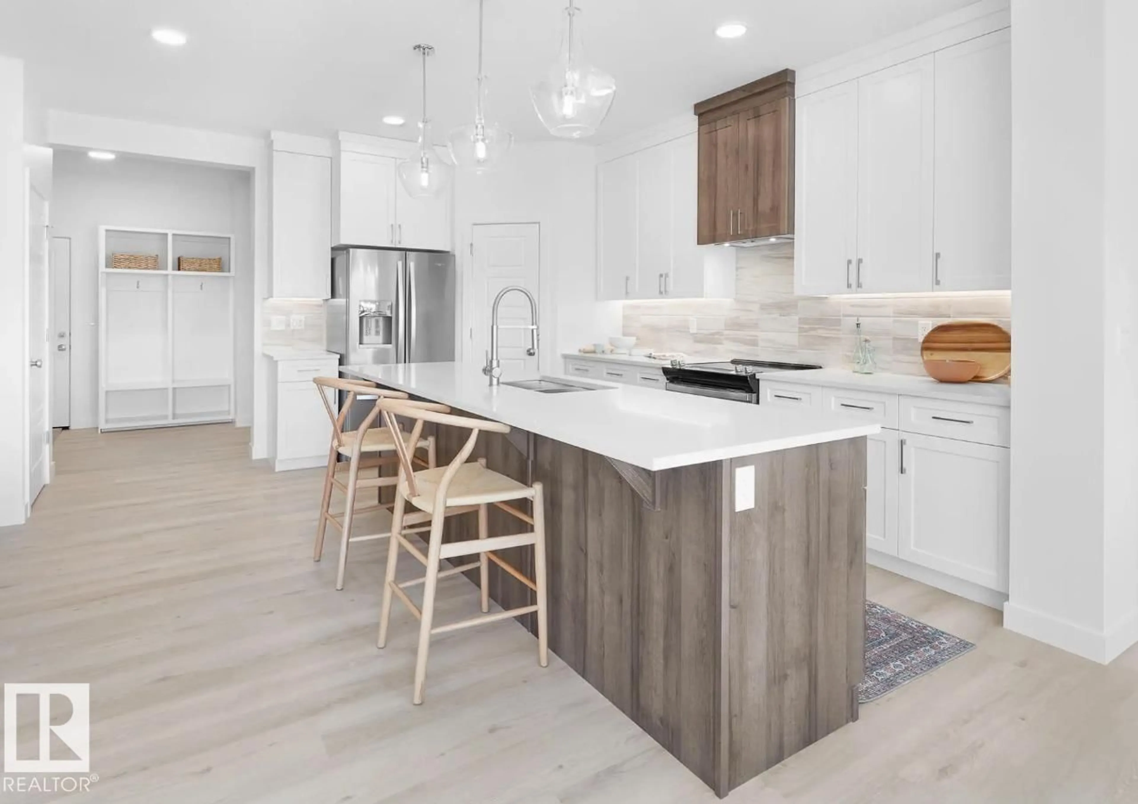 Open concept kitchen, unknown for 22376 90 AV, Edmonton Alberta T5T7X2