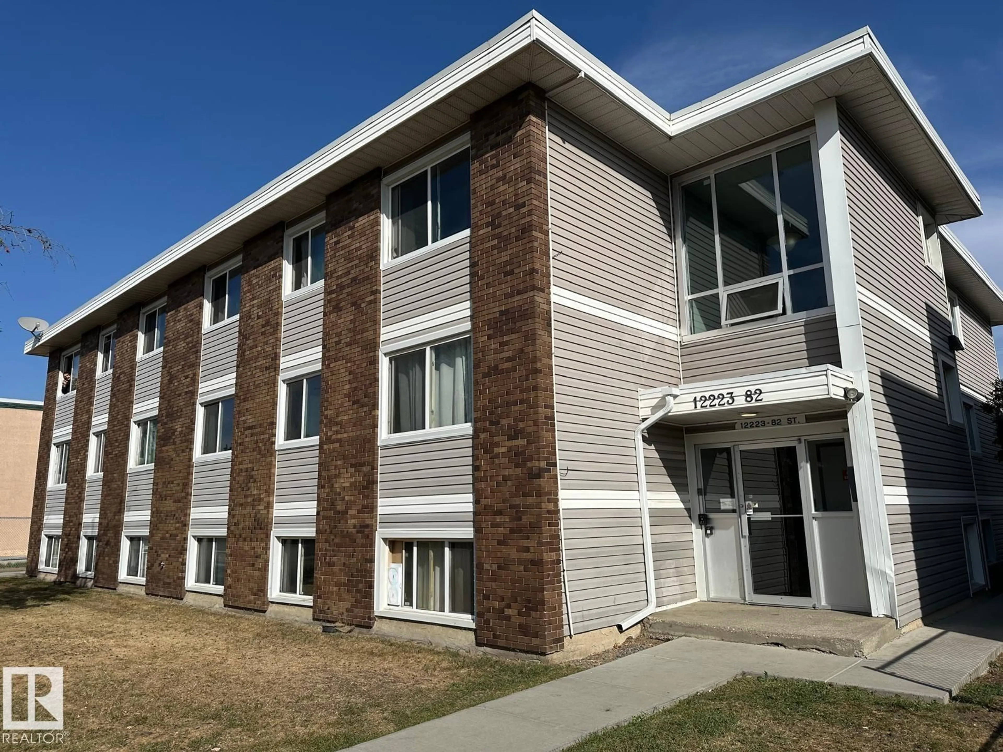 Unknown for #102 - 12223 82 ST, Edmonton Alberta T5B2W9