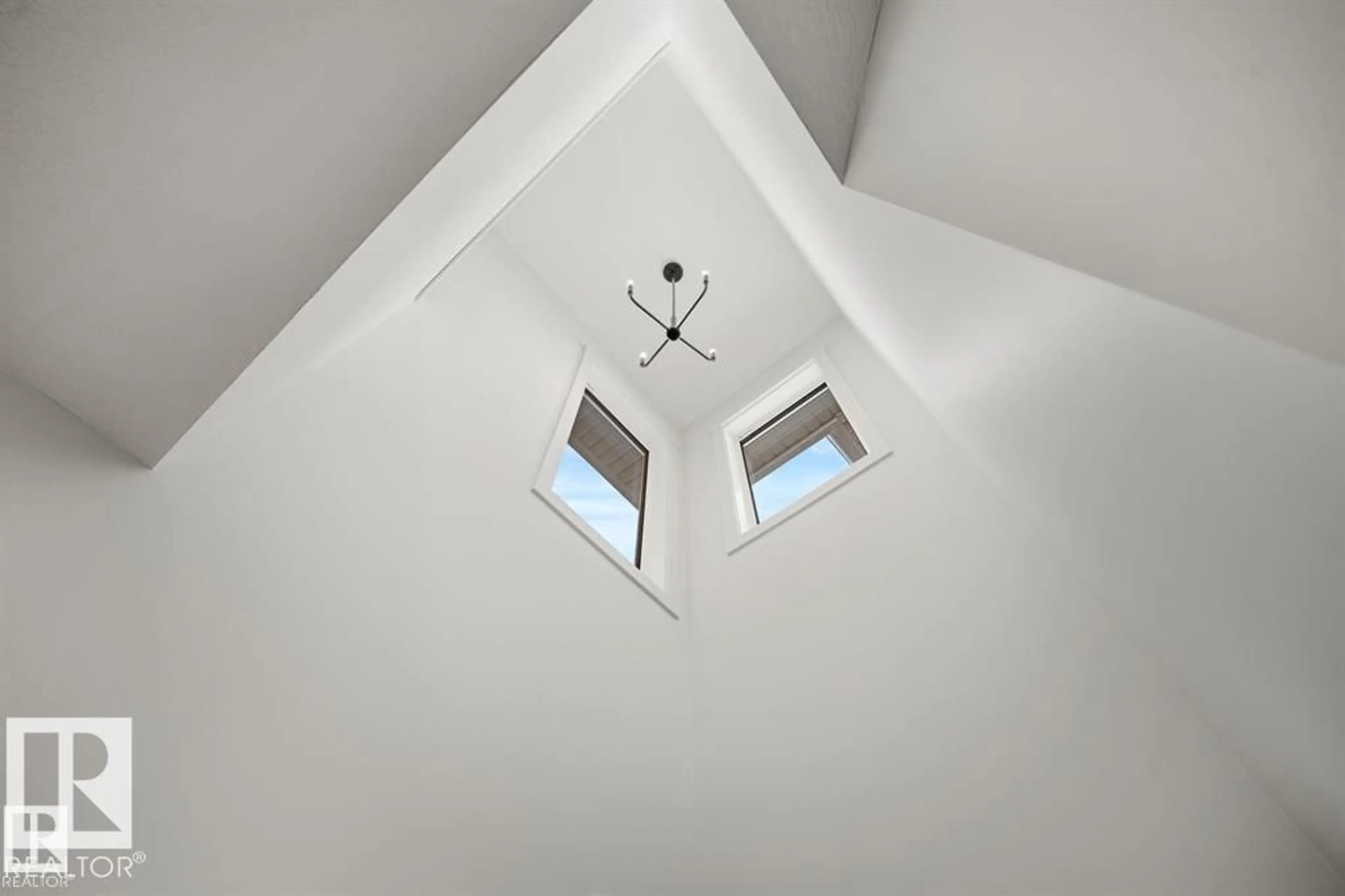 A pic of a room for 24 GRAYSON GR, Stony Plain Alberta T7Z0A0