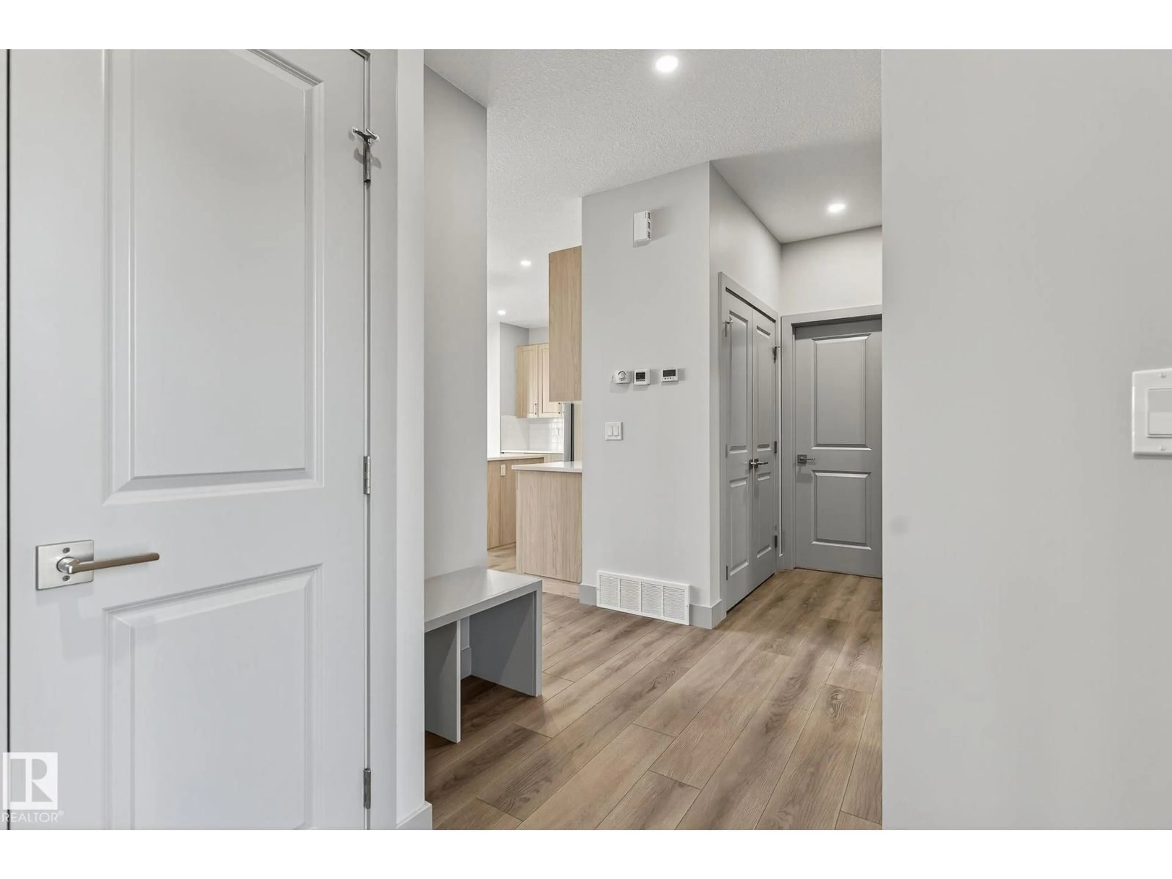 Indoor entryway for 5250 47 AV, Calmar Alberta T0C0V0