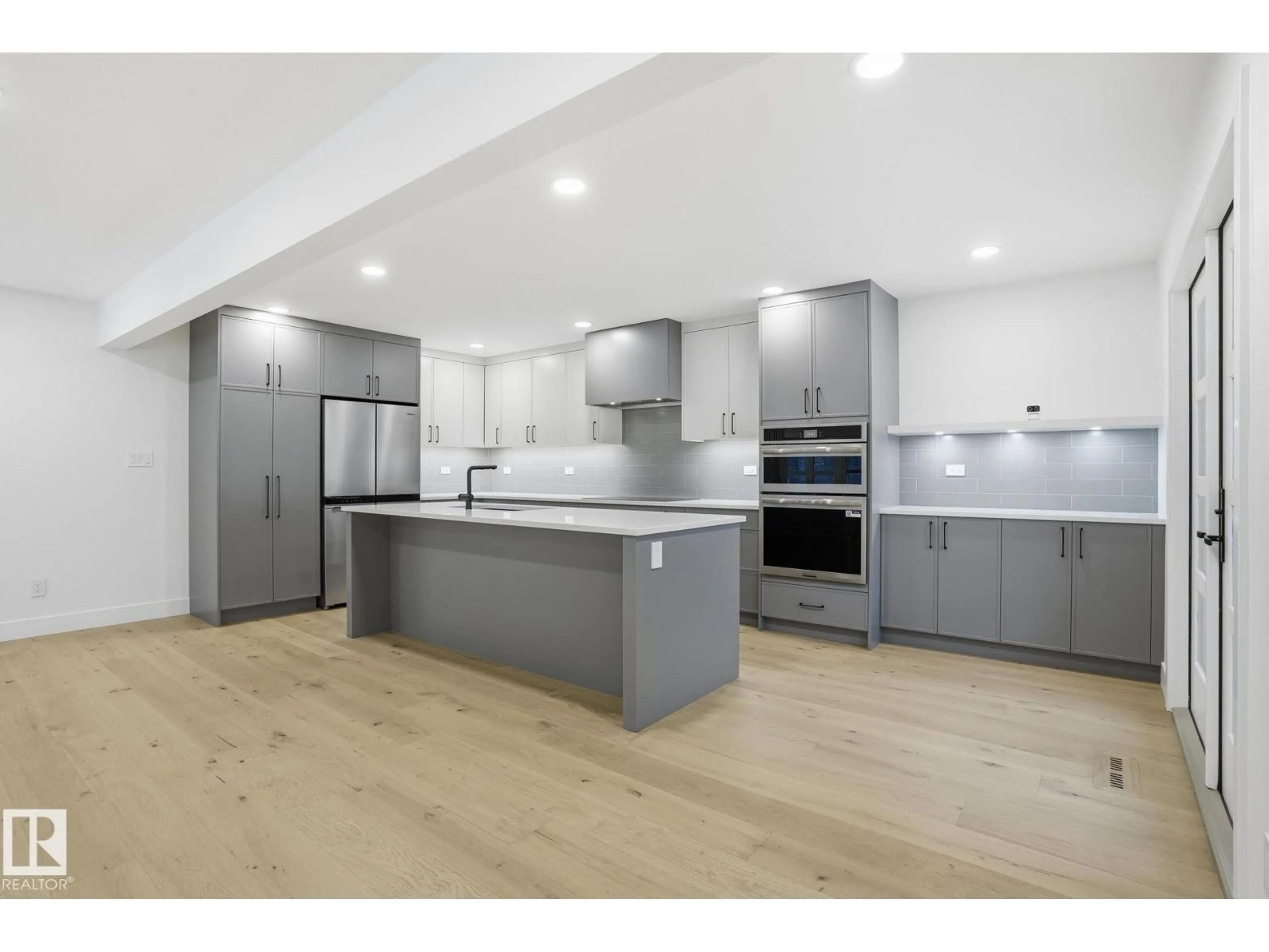 Open concept kitchen, unknown for 14604 MACKENZIE DR, Edmonton Alberta T5R5W2