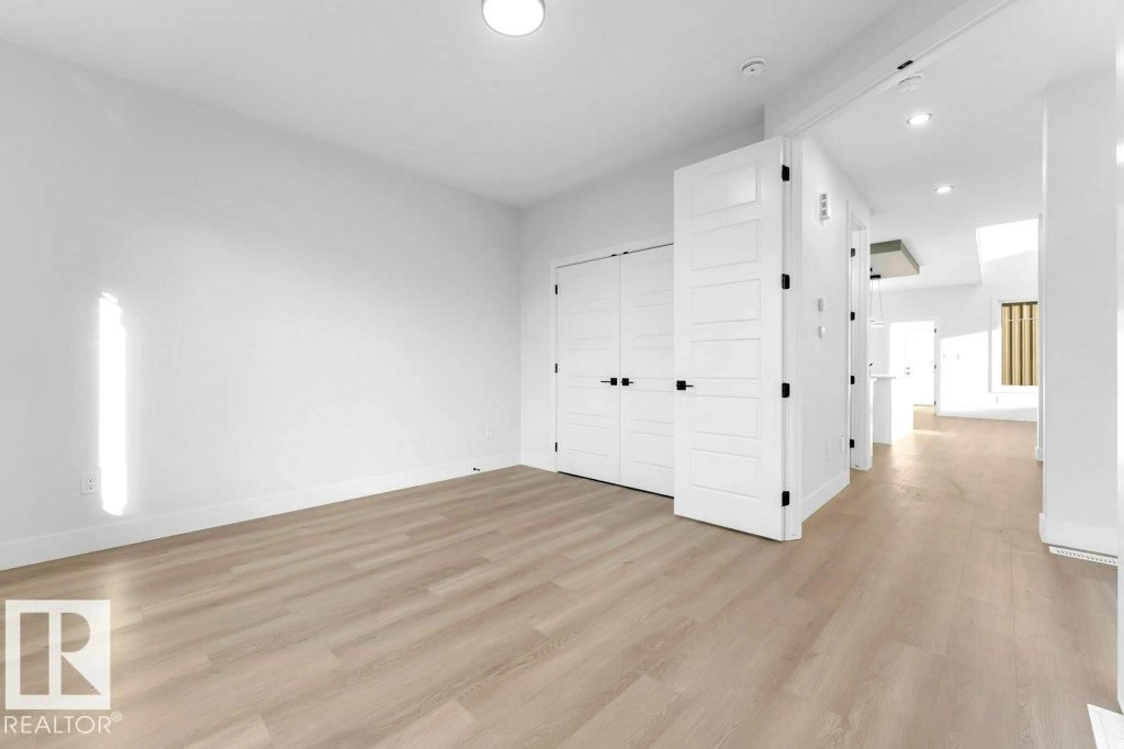 A pic of a room for 22956 80 AV, Edmonton Alberta T5T7Y1