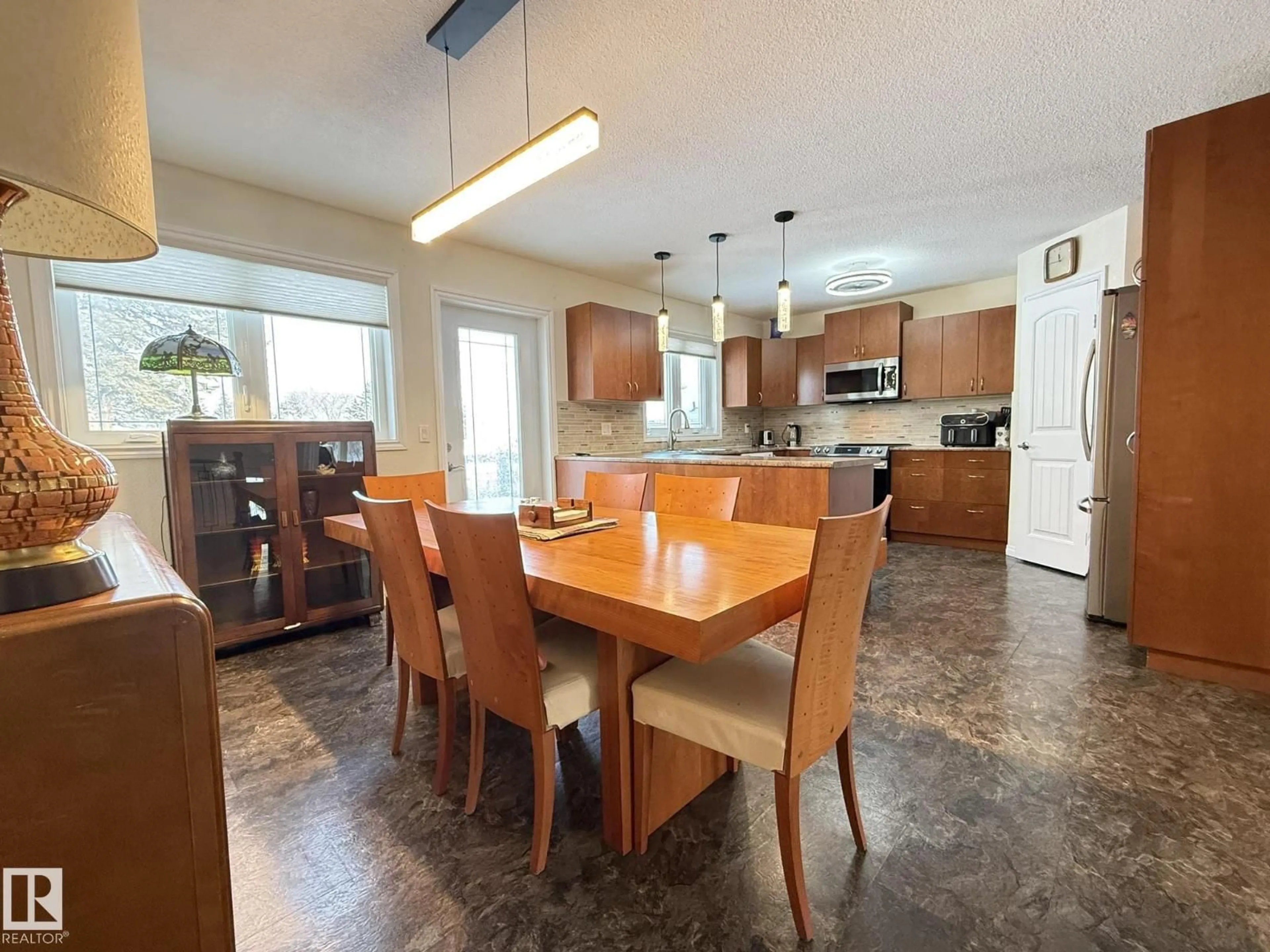 Open concept kitchen, unknown for 5006 46 AV, Calmar Alberta T0C0V0