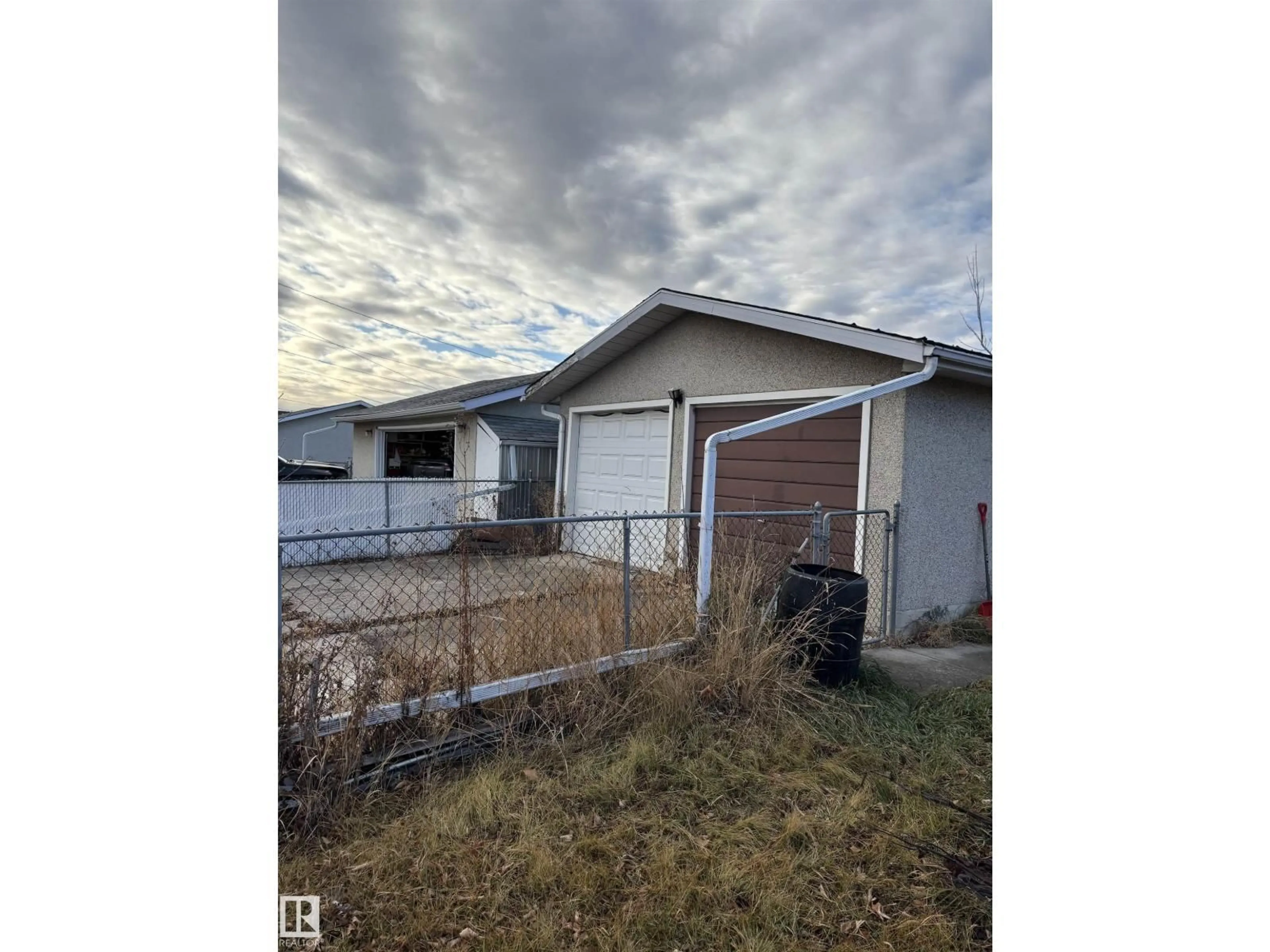 Shed for NW - 12811 135 ST, Edmonton Alberta T5I1Y3