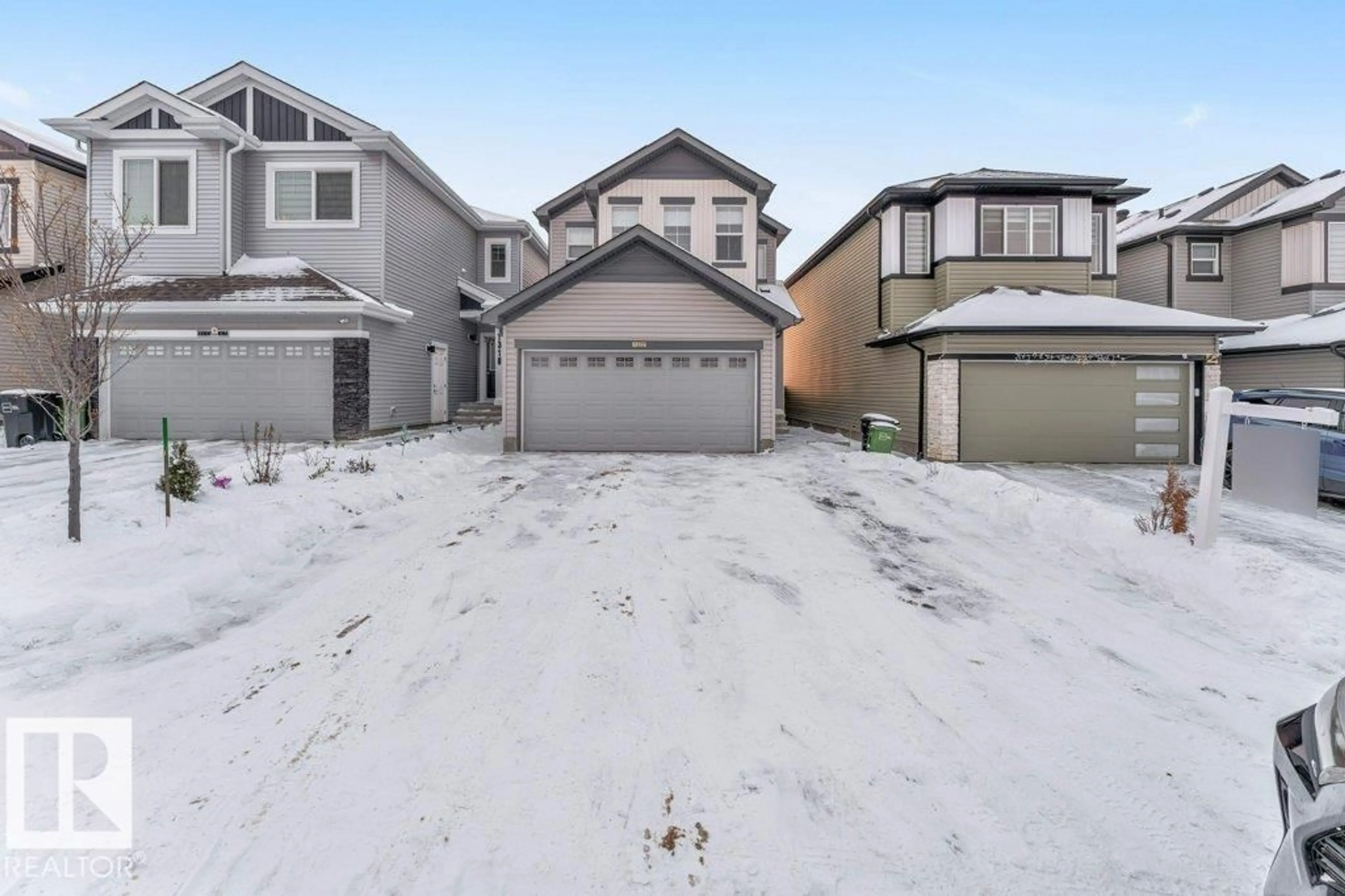 A pic from outside/outdoor area/front of a property/back of a property/a pic from drone, street for 1322 16A ST, Edmonton Alberta T6T2S4