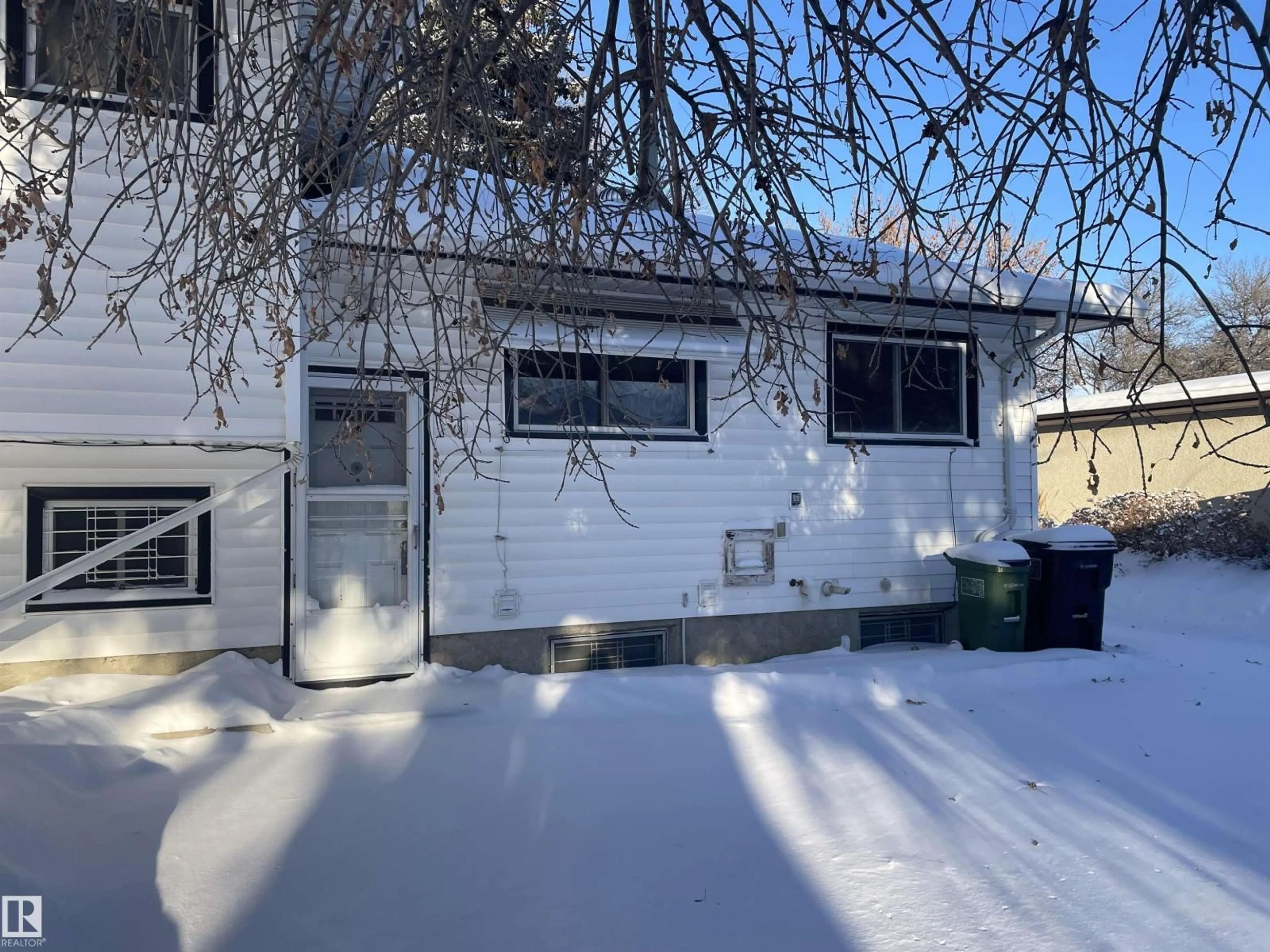 Unknown for 6411 149 AV, Edmonton Alberta T5A1W1