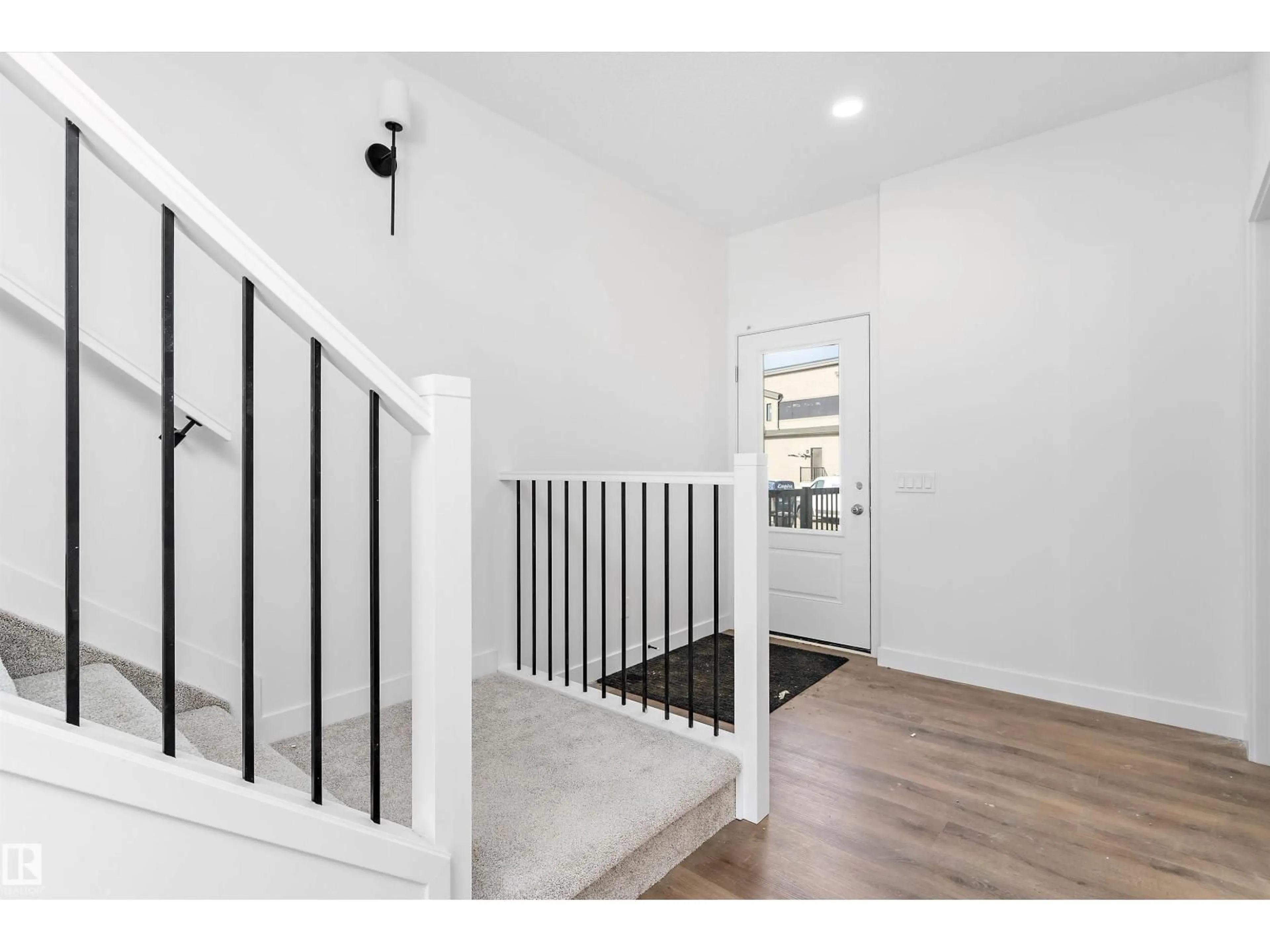 Indoor entryway for 4511 WARBLER LOOP, Edmonton Alberta T5S2C2