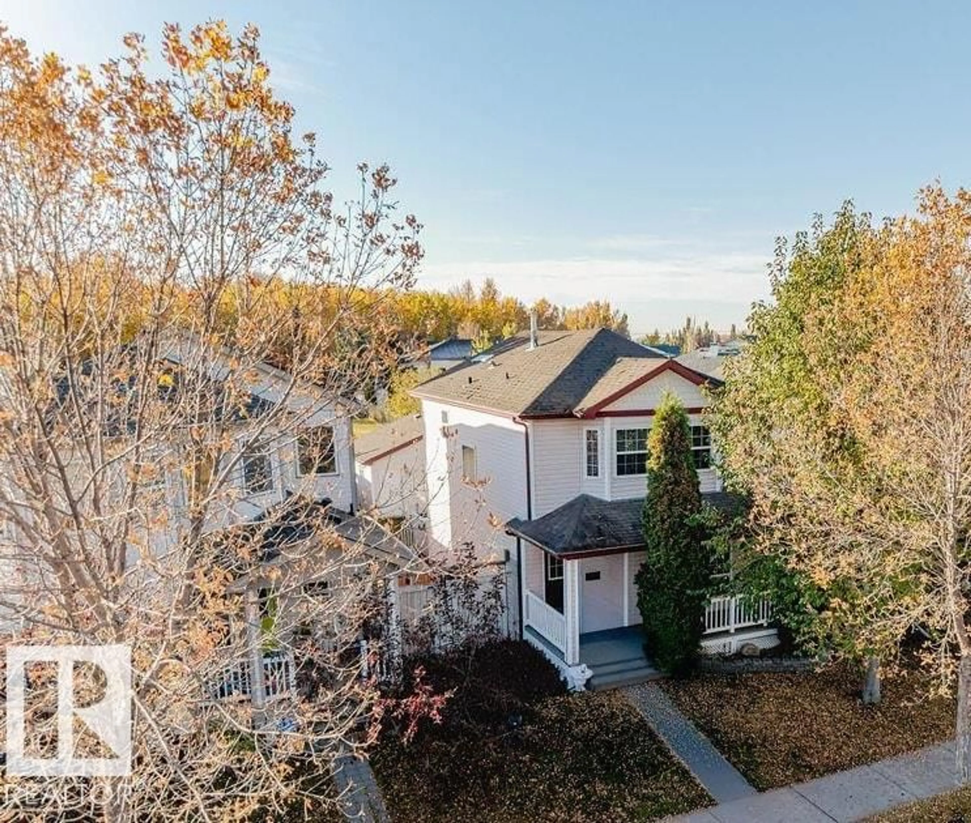 A pic from outside/outdoor area/front of a property/back of a property/a pic from drone, street for 5 HIGHWOOD BV, Devon Alberta T9G2E7