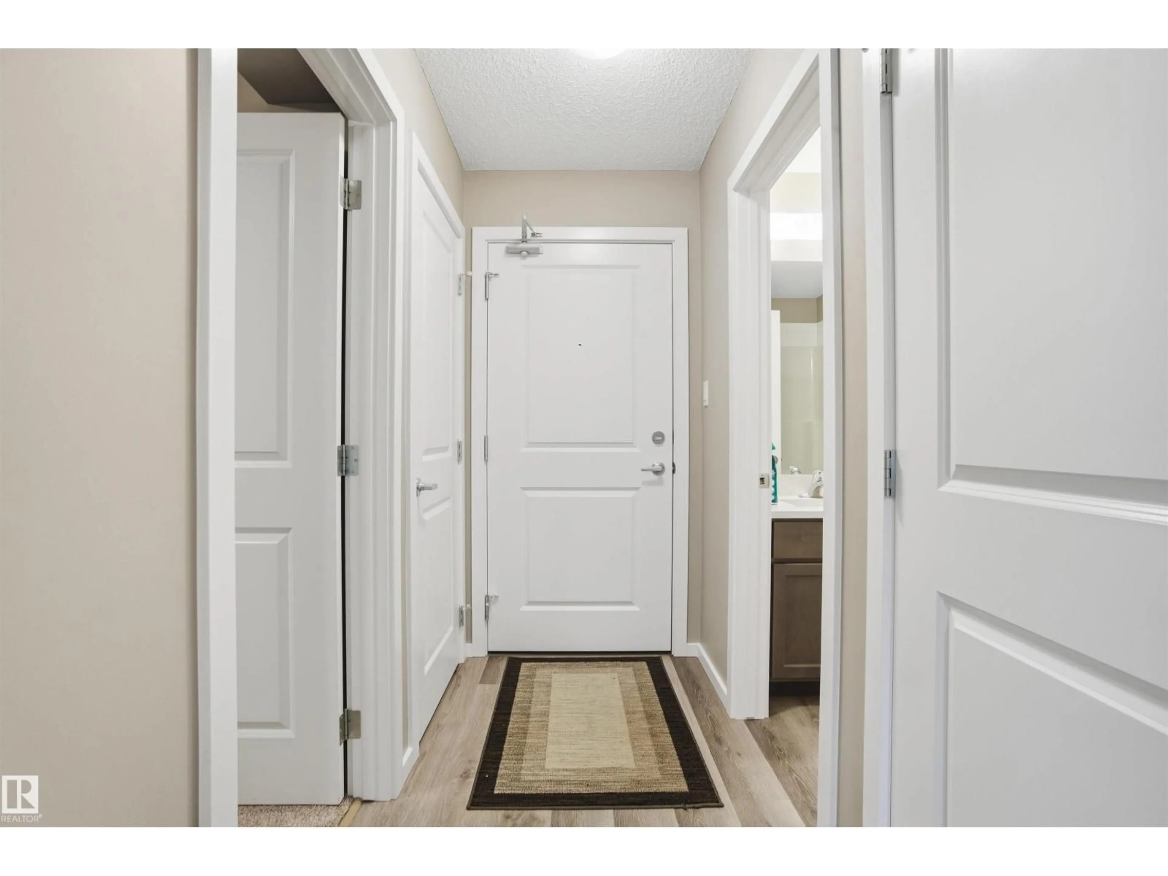 Indoor entryway for #427 - 148 EBBERS BV, Edmonton Alberta T5Y4A4
