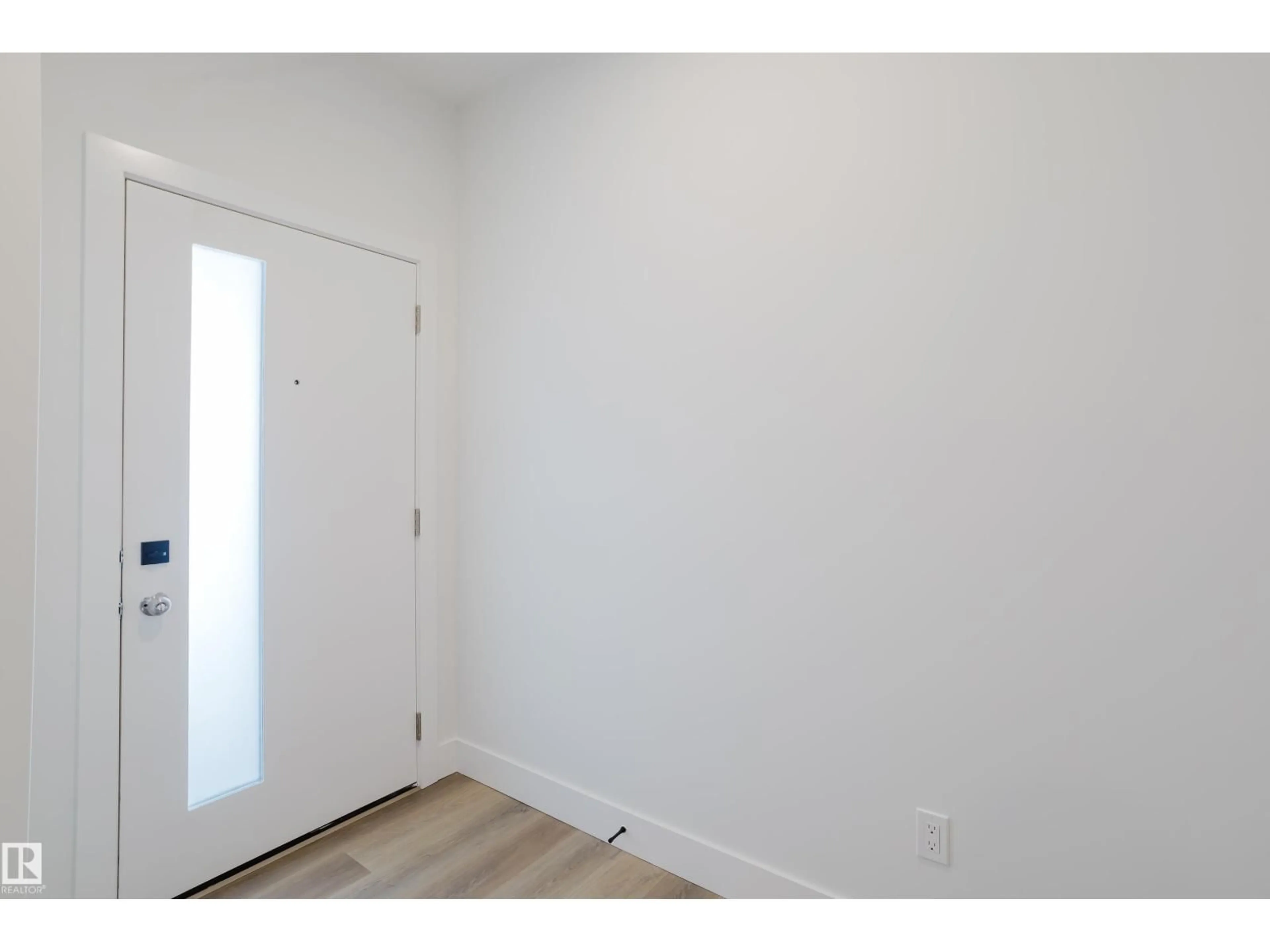 A pic of a room for NW - 2704 194 ST, Edmonton Alberta T6M1K9