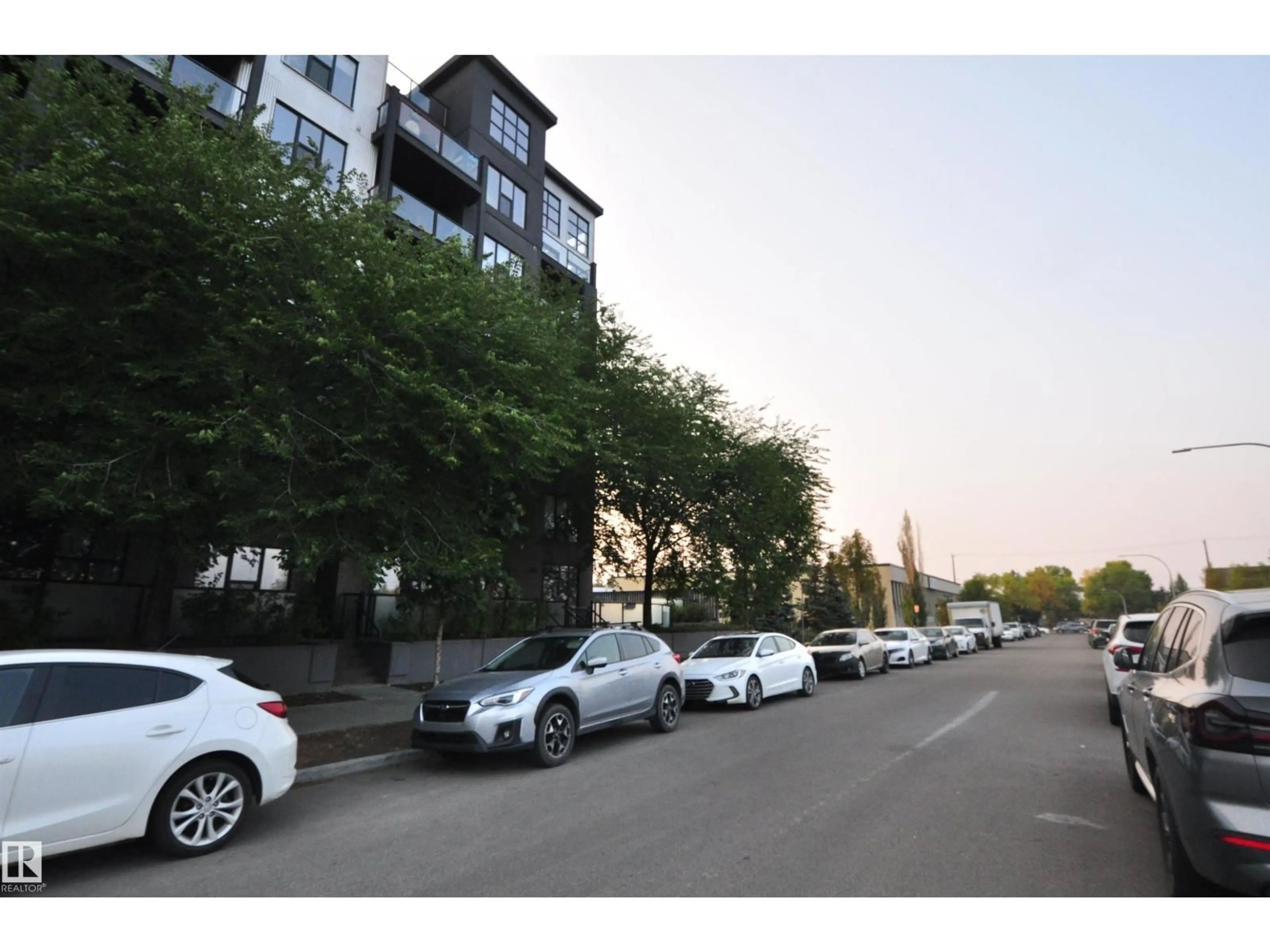 Parking for #407 - 10518 113 ST, Edmonton Alberta T5H0C6