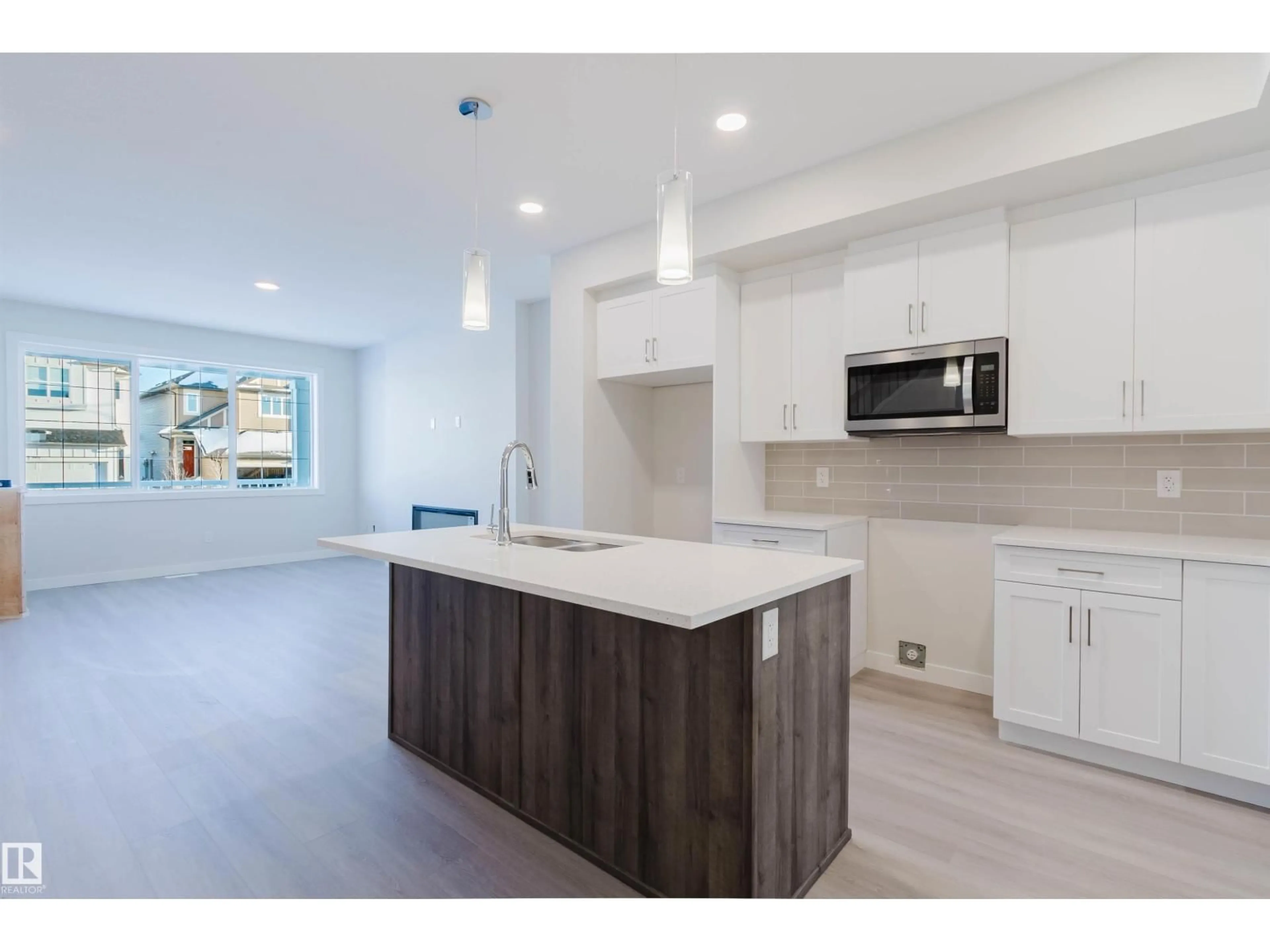 Open concept kitchen, unknown for 5412 69 ST, Beaumont Alberta T4X2Z7
