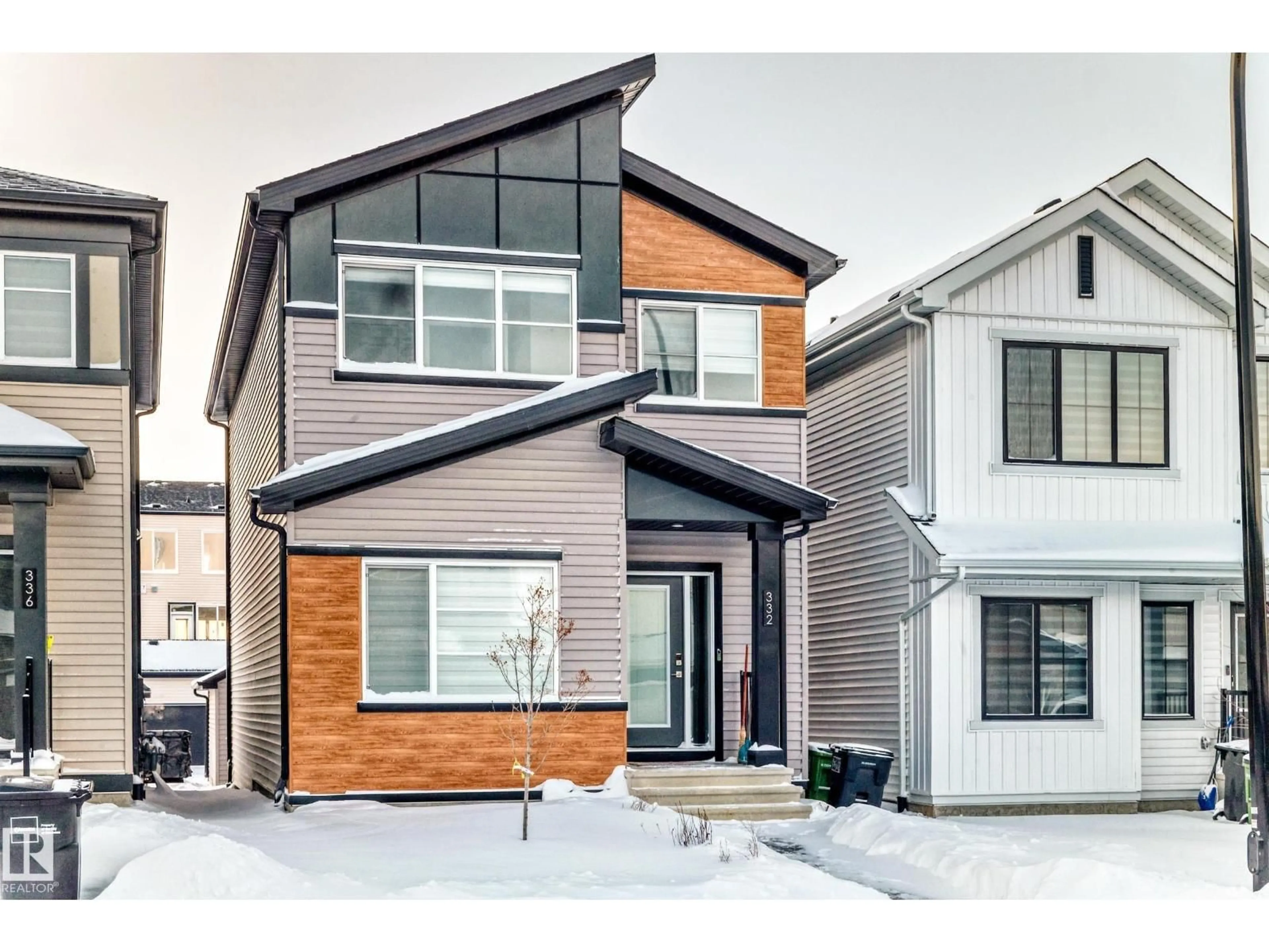 Home with vinyl exterior material, street for SW - 332 29 ST, Edmonton Alberta T6X3E7