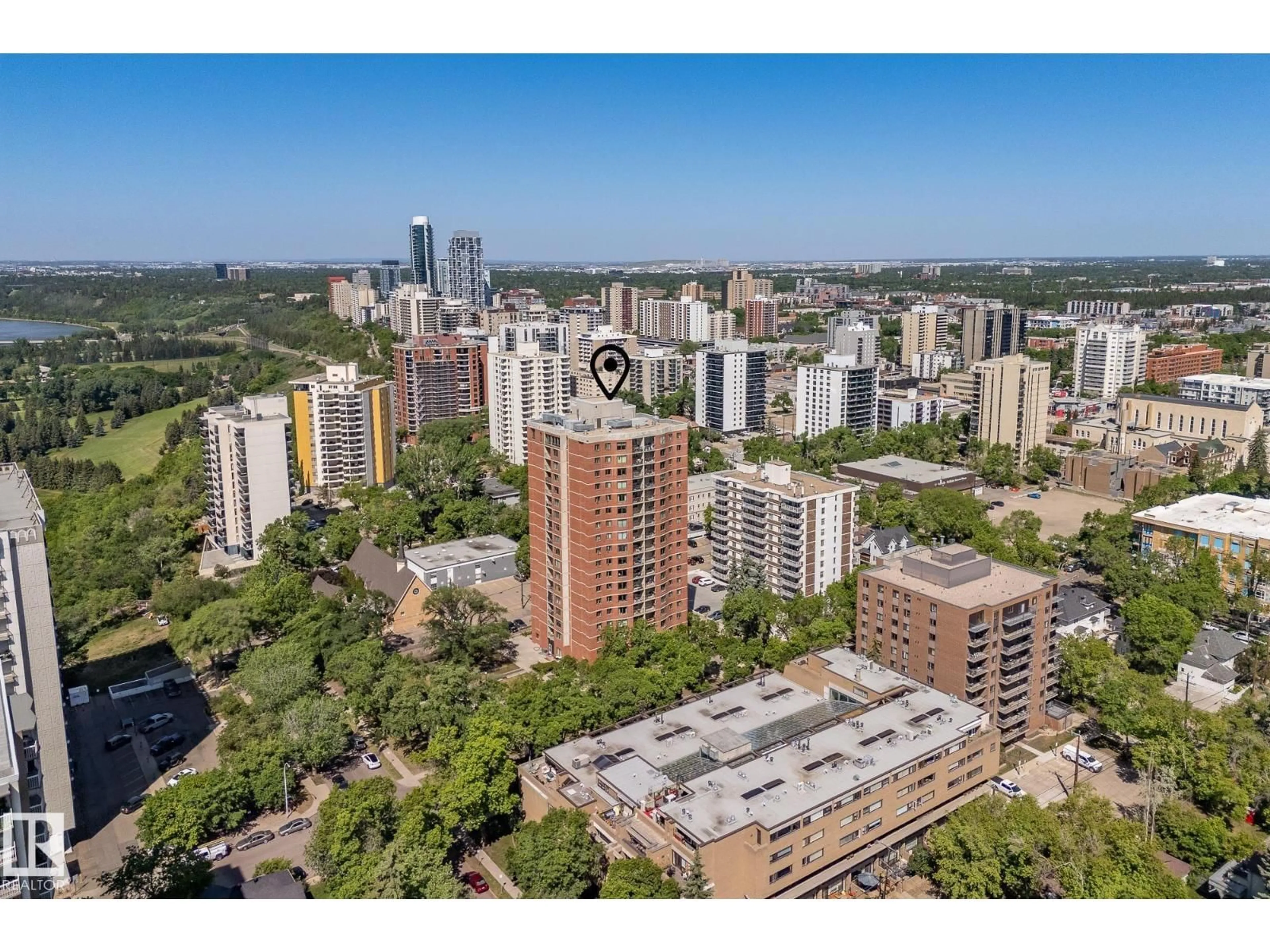 A pic from outside/outdoor area/front of a property/back of a property/a pic from drone, city buildings view from balcony for NW - 9916 113 ST, Edmonton Alberta T5K2N3