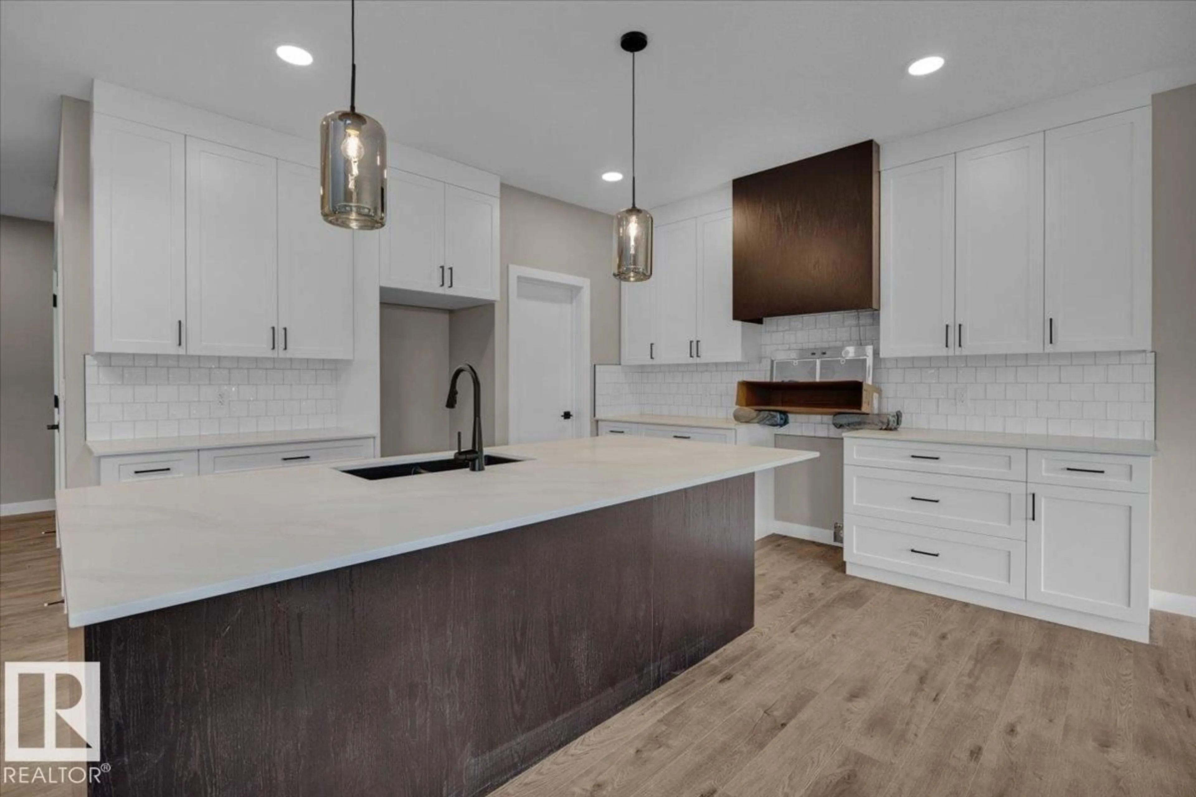 Open concept kitchen, unknown for 170 CALEDON CR, Spruce Grove Alberta T7X4E3