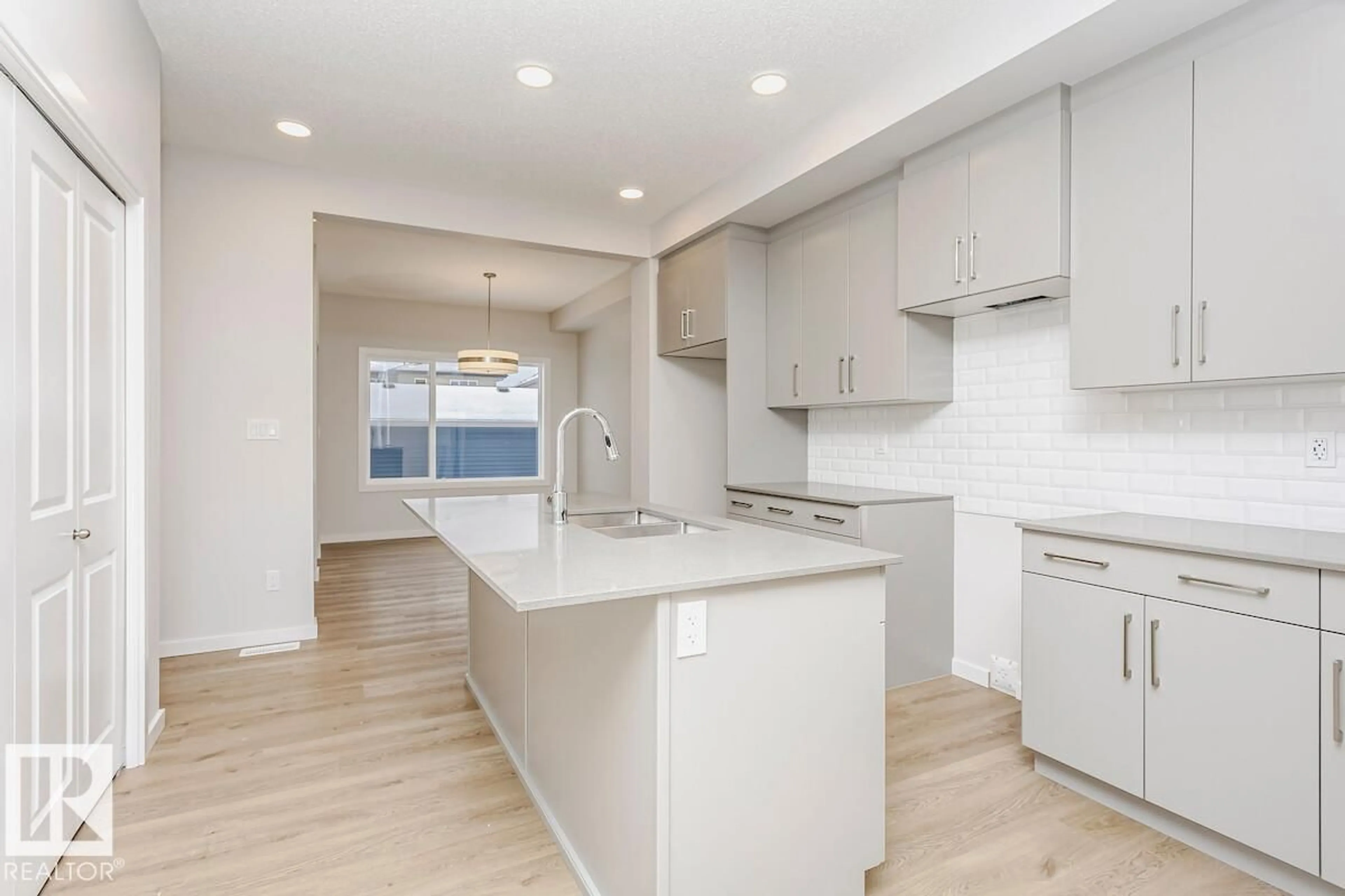 Open concept kitchen, unknown for 318 26 ST, Edmonton Alberta T6X3J1