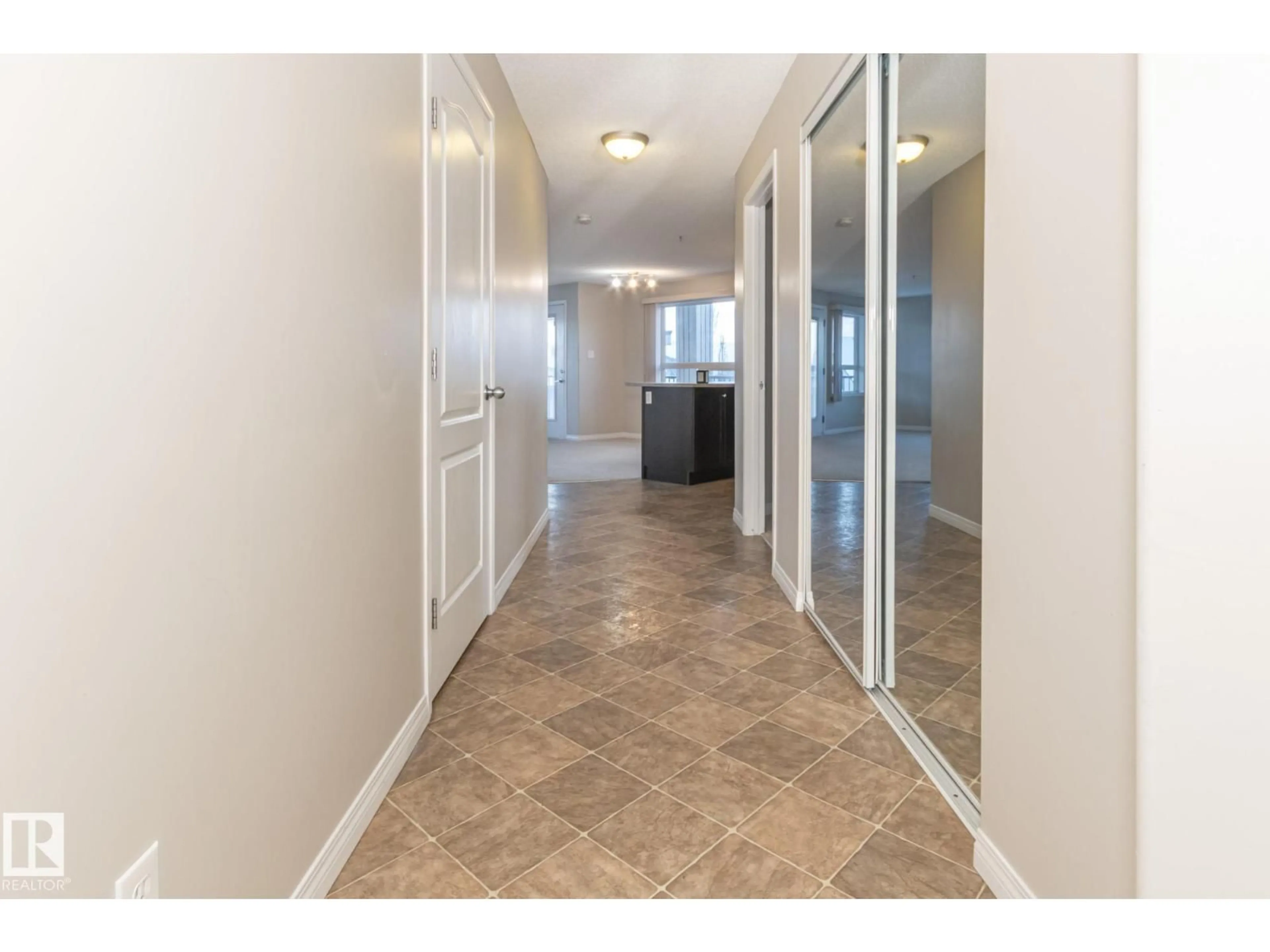 Indoor entryway for #326 - 1520 HAMMOND GATE, Edmonton Alberta T6M0J4