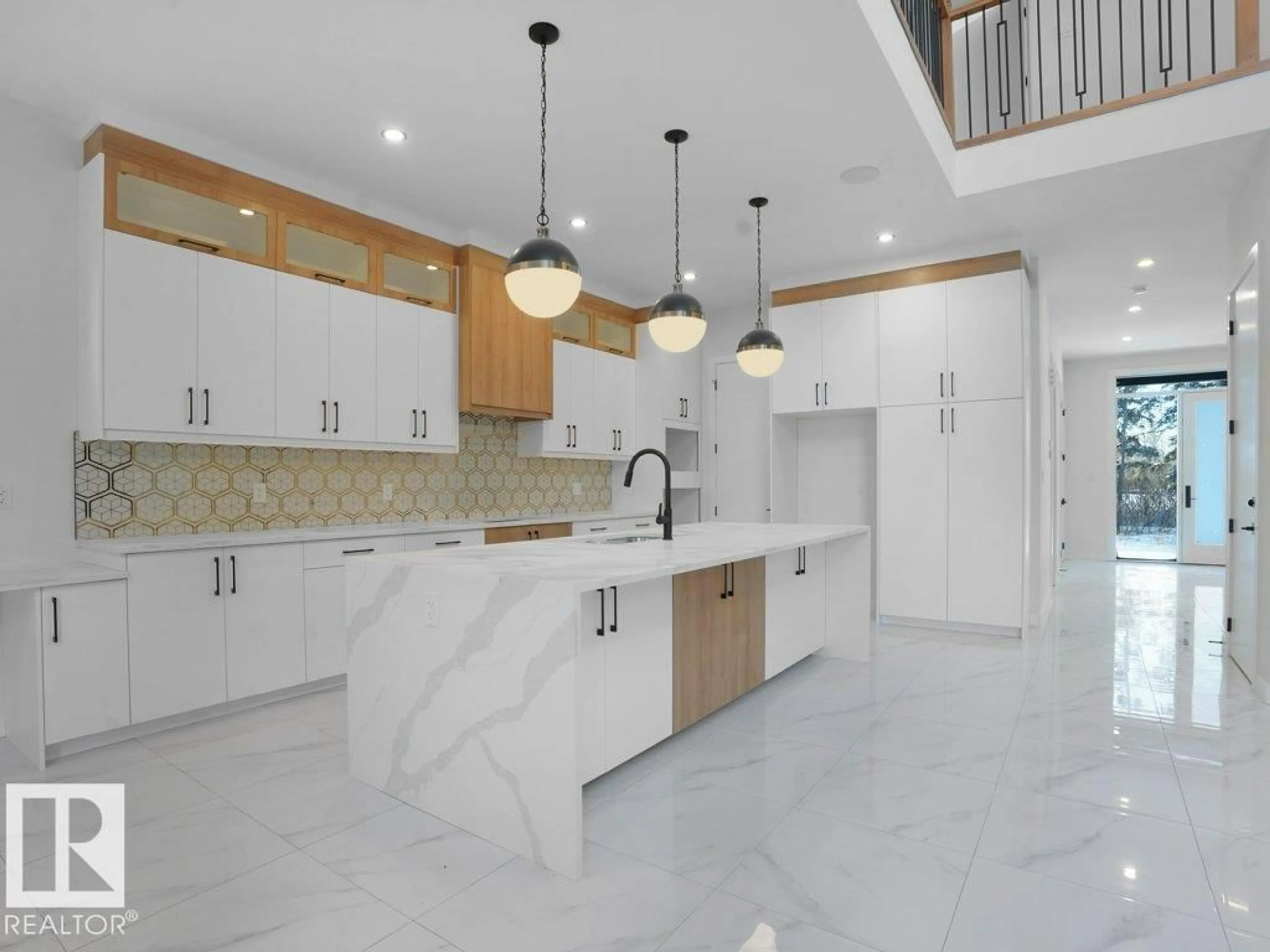 Open concept kitchen, ceramic/tile floor for 6131 CRAWFORD DR, Edmonton Alberta T6W4L8