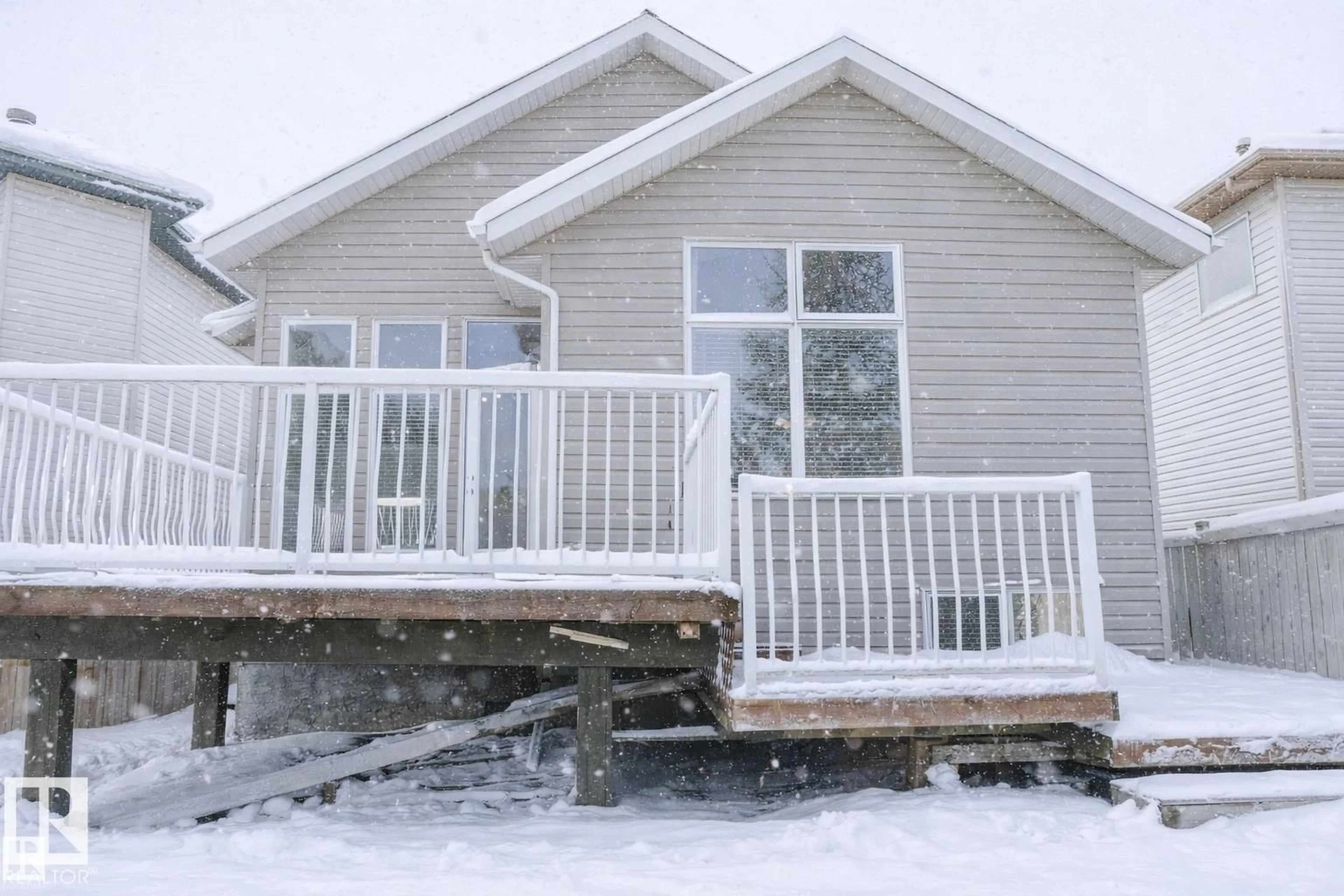 Home with vinyl exterior material, unknown for 536 LEGER WY, Edmonton Alberta T6R3T5