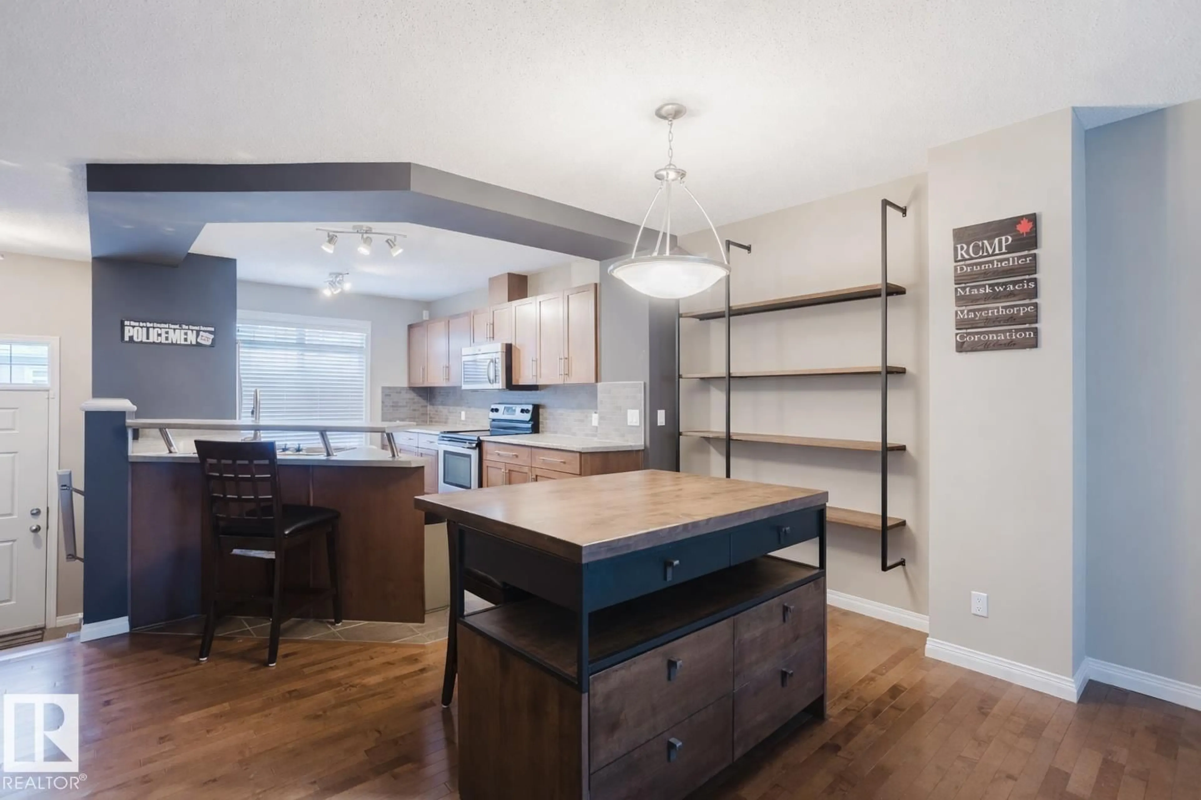 Open concept kitchen, wood/laminate floor for 81 - 1804 70 ST, Edmonton Alberta T6X0H4