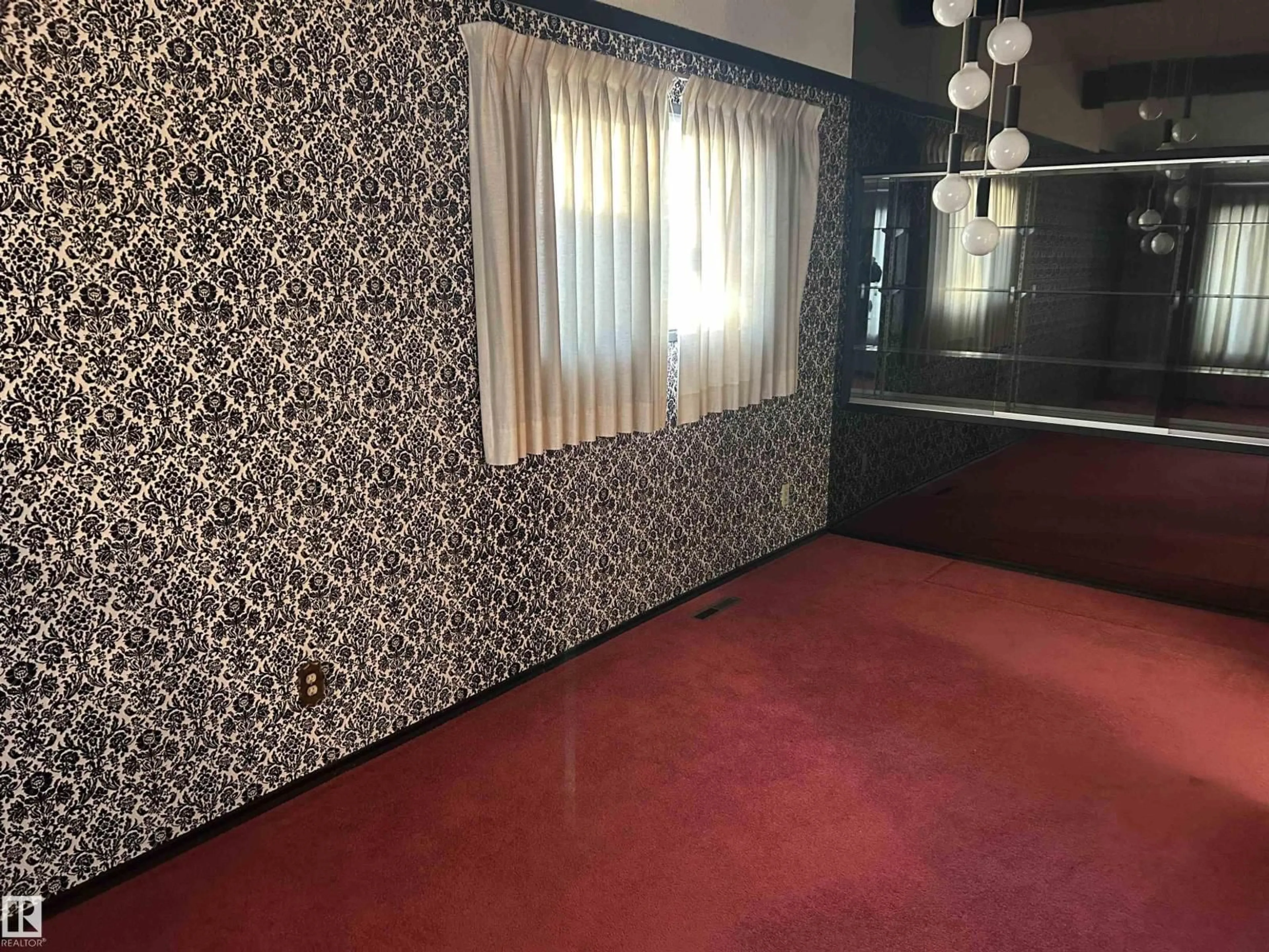 A pic of a room for NW - 13412 113A ST, Edmonton Alberta T5E5C2