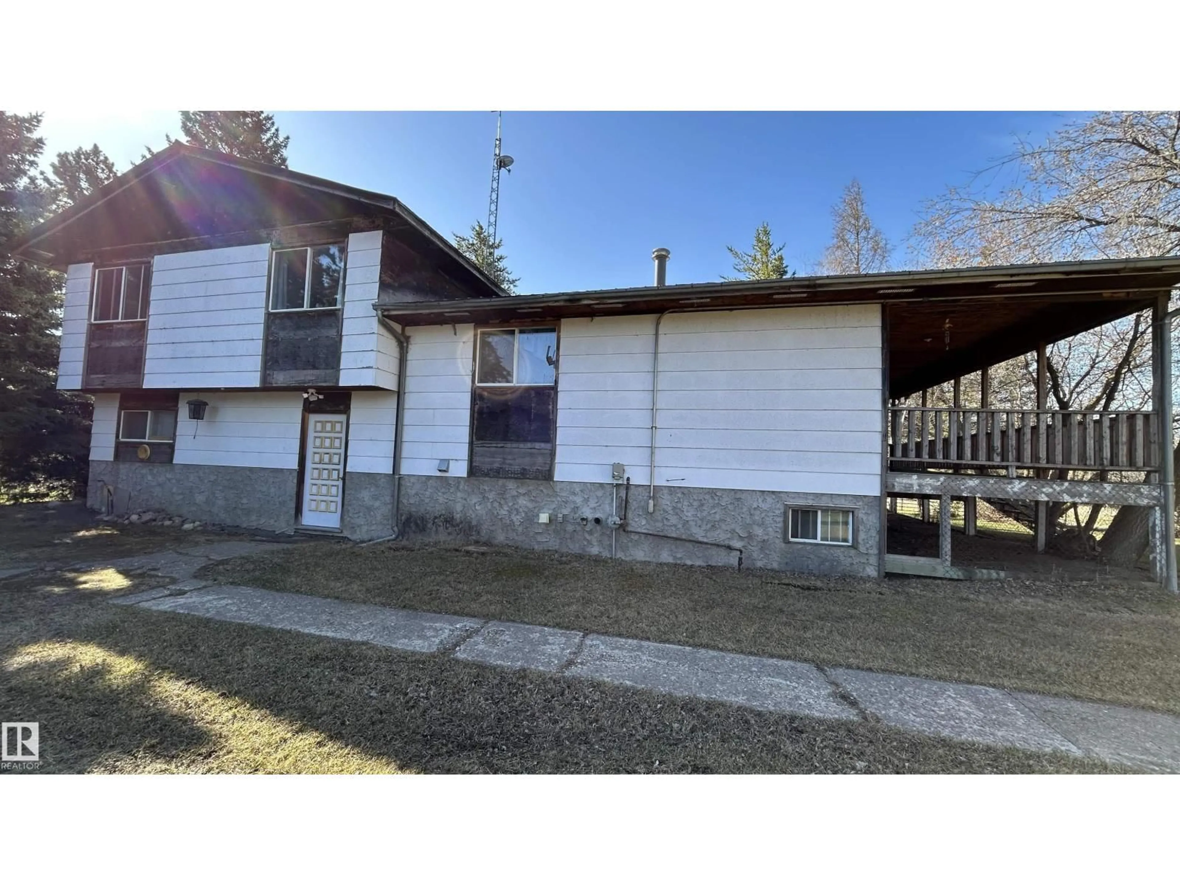 Unknown for 10018 TWP RD 612, Rural St. Paul County Alberta T0A2K0