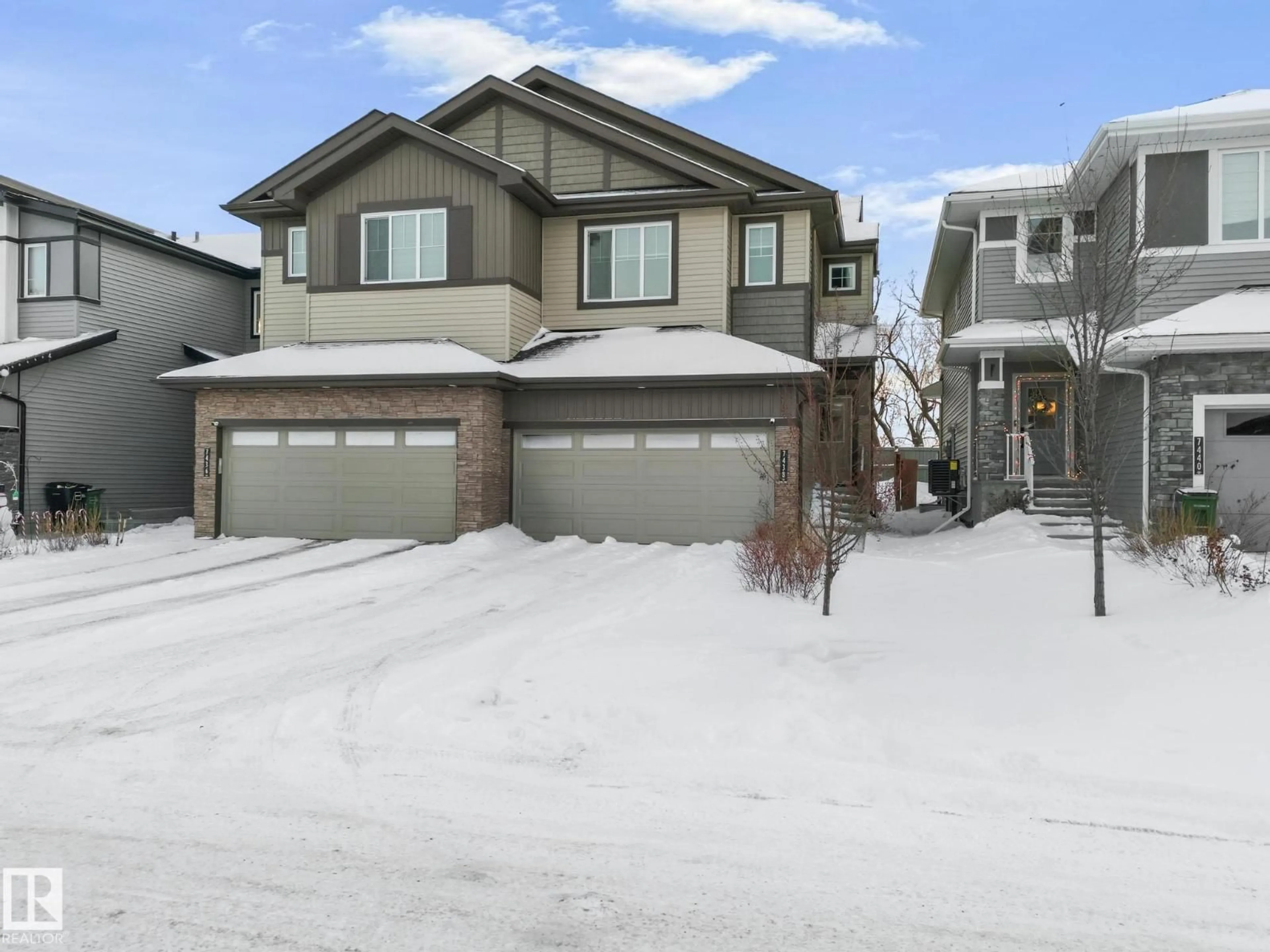 Unknown for 7438 CHIVERS CR, Edmonton Alberta T6W4M2
