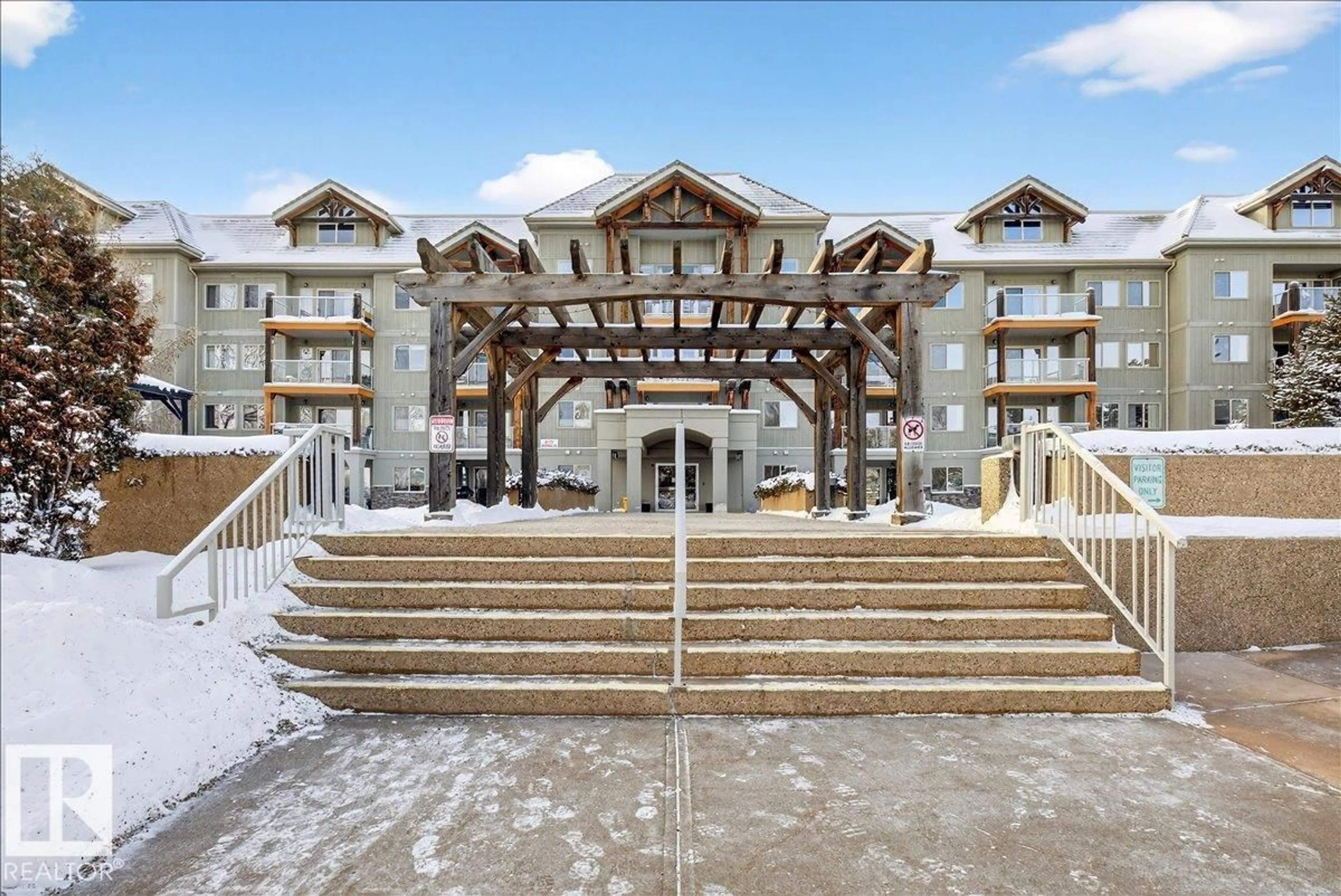 Indoor foyer for #309 - 278 SUDER GREENS DR, Edmonton Alberta T5T6V6