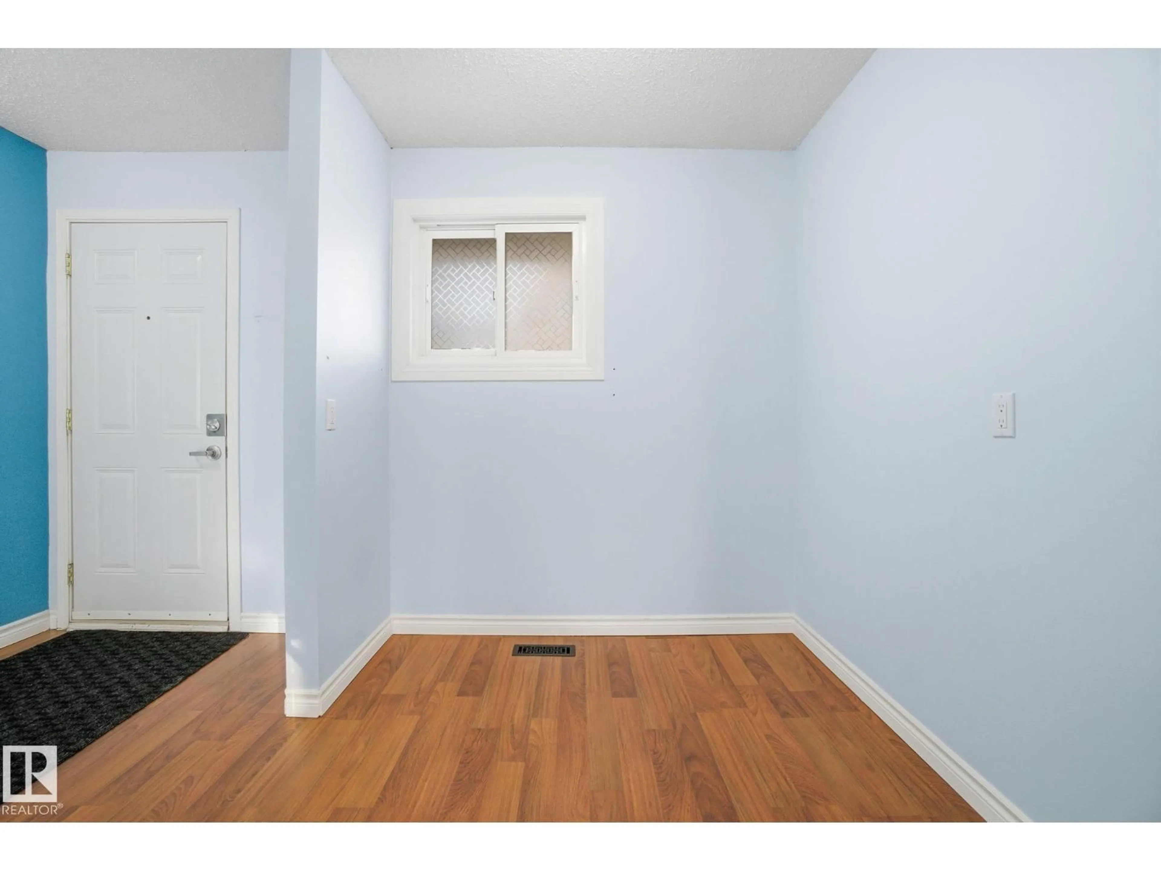 A pic of a room for 457 ABBOTTSFIELD RD, Edmonton Alberta T5W4R3