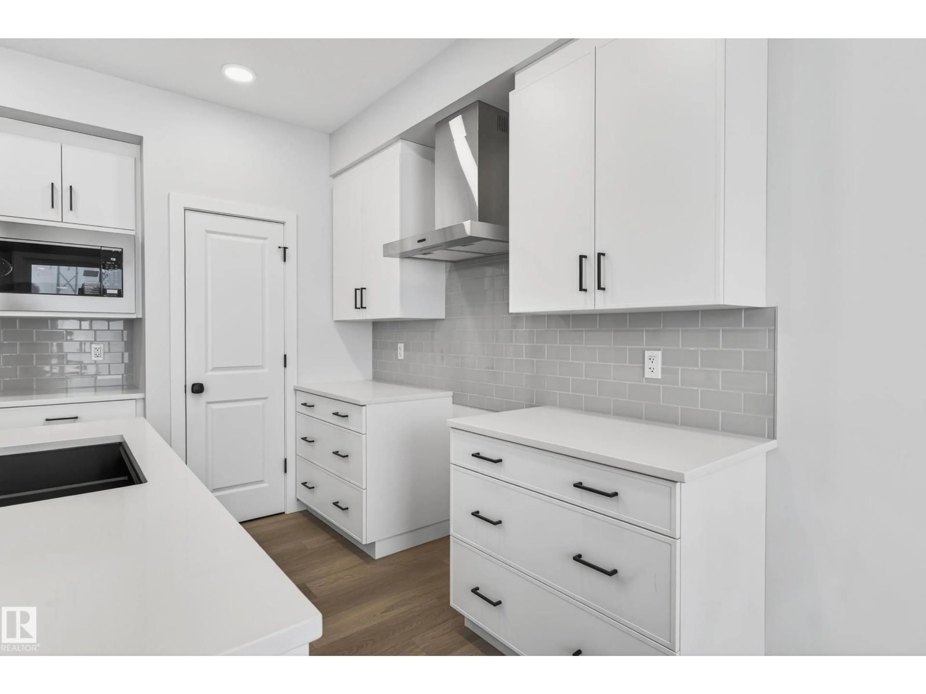 Unknown for NW - 17427 3 ST, Edmonton Alberta T5Y4G7