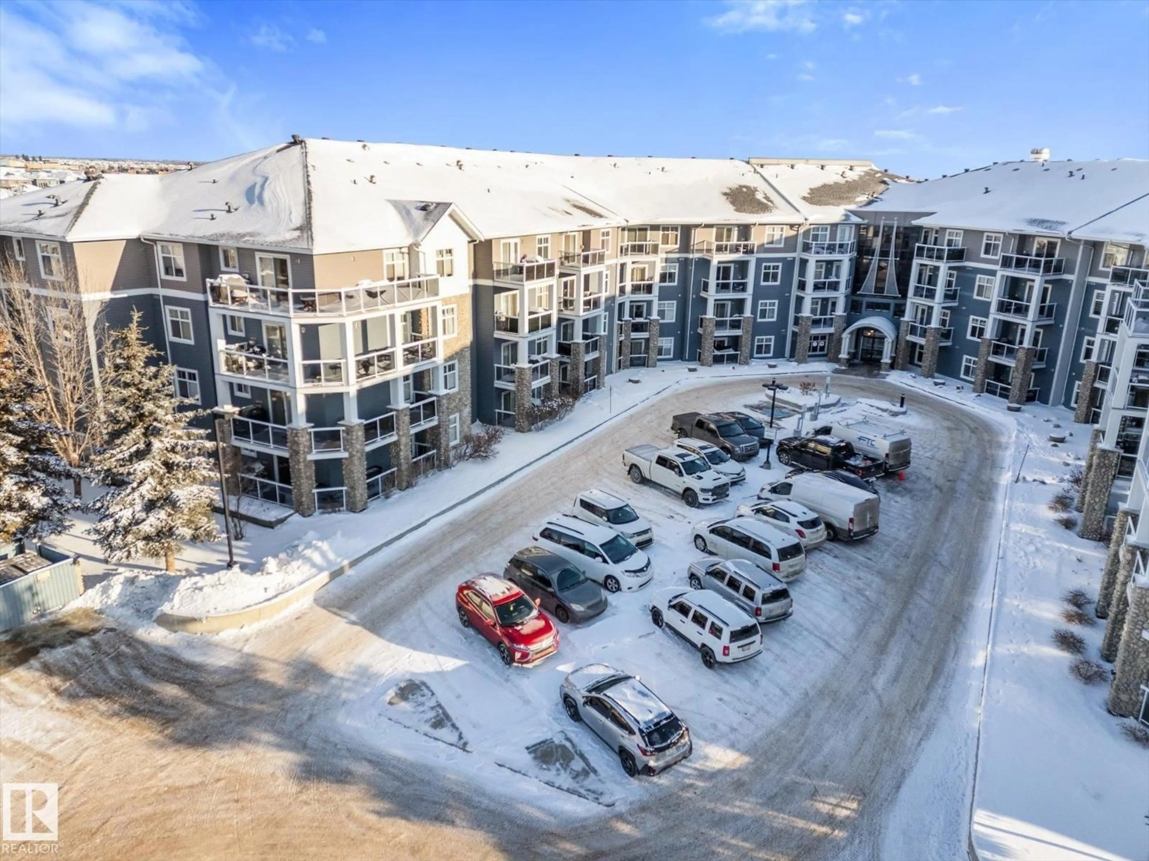 A pic from outside/outdoor area/front of a property/back of a property/a pic from drone, mountain view for 409 - 16035 132 ST, Edmonton Alberta T6V0B4