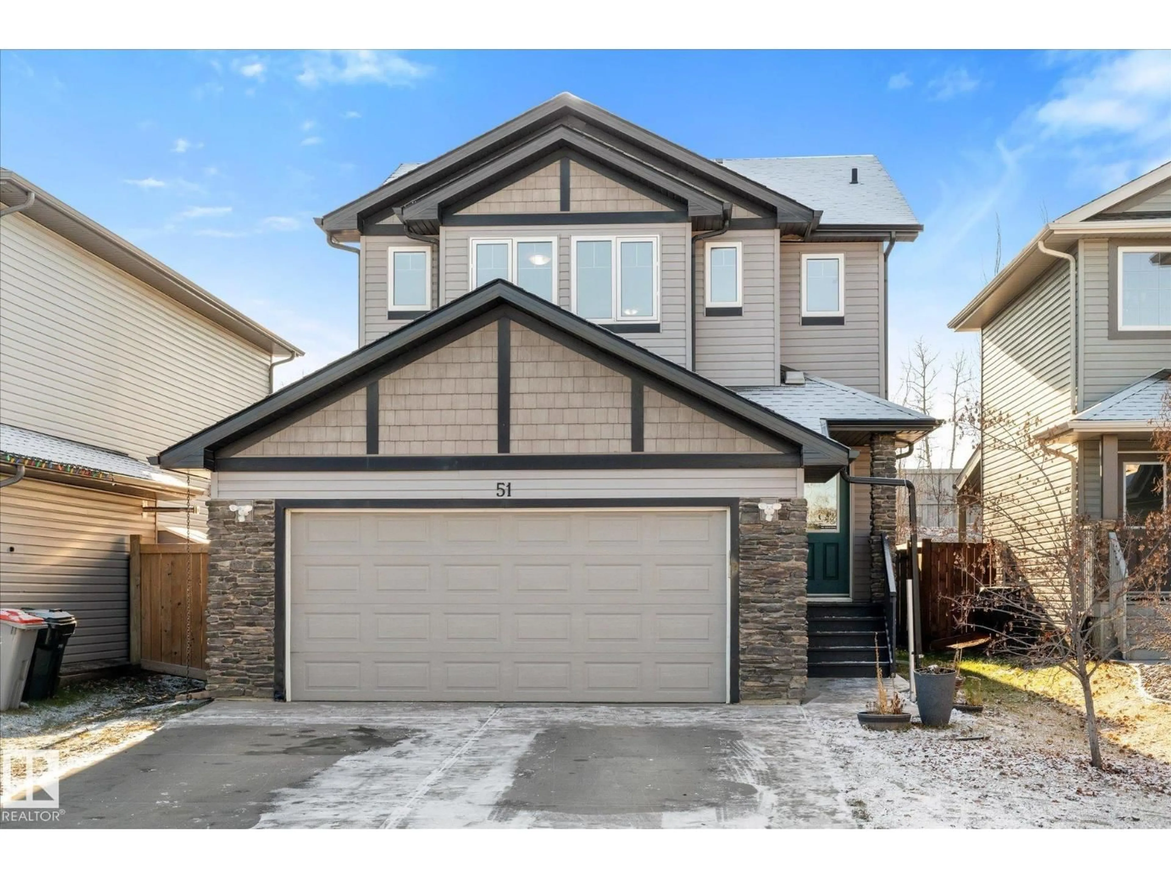 Home with vinyl exterior material, street for 51 SILVERSTONE DR, Stony Plain Alberta T7Z0E8