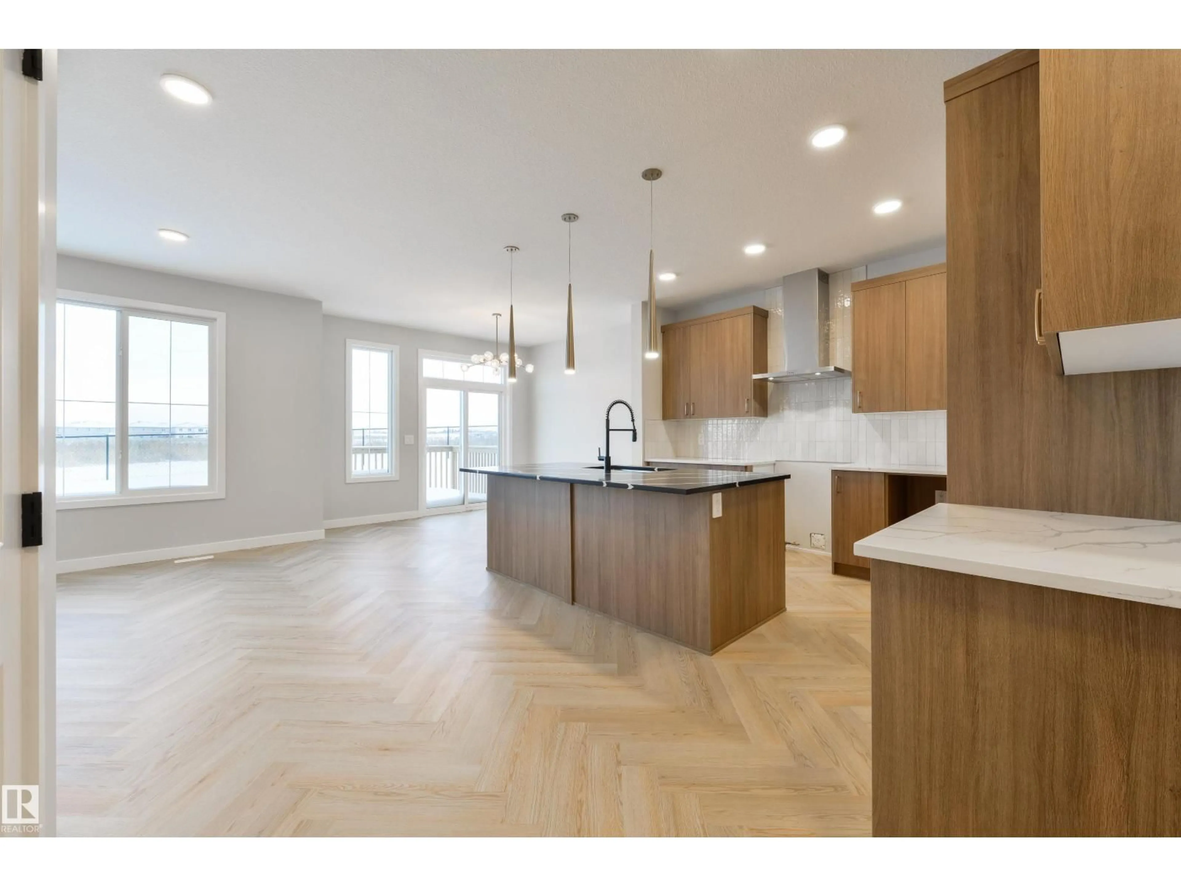 Open concept kitchen, unknown for 10 COBBLESTONE GA, Spruce Grove Alberta T7X4E4